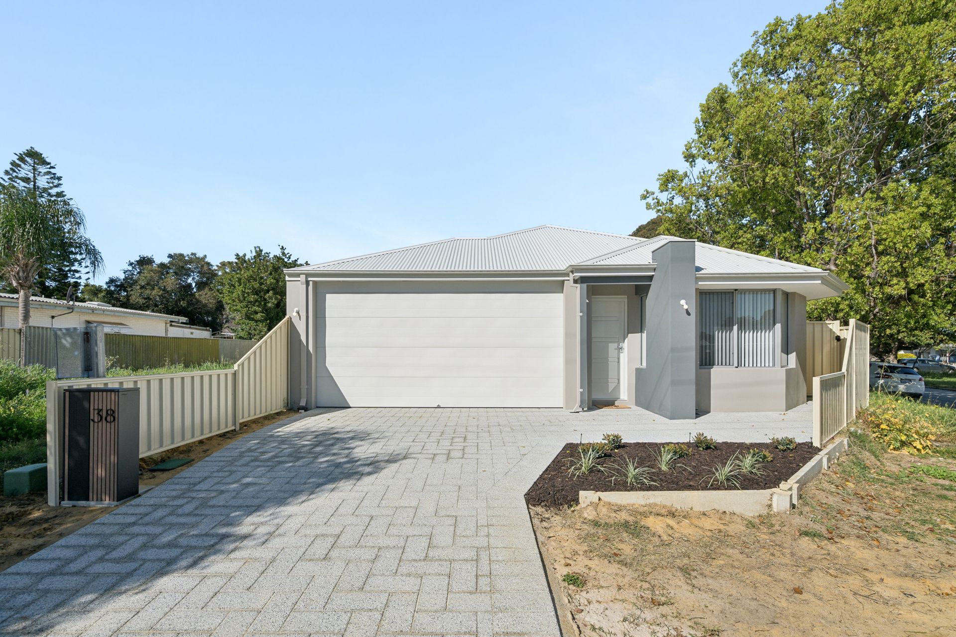 38 Galliers Avenue, Armadale For Lease by Peak Central Property Group
