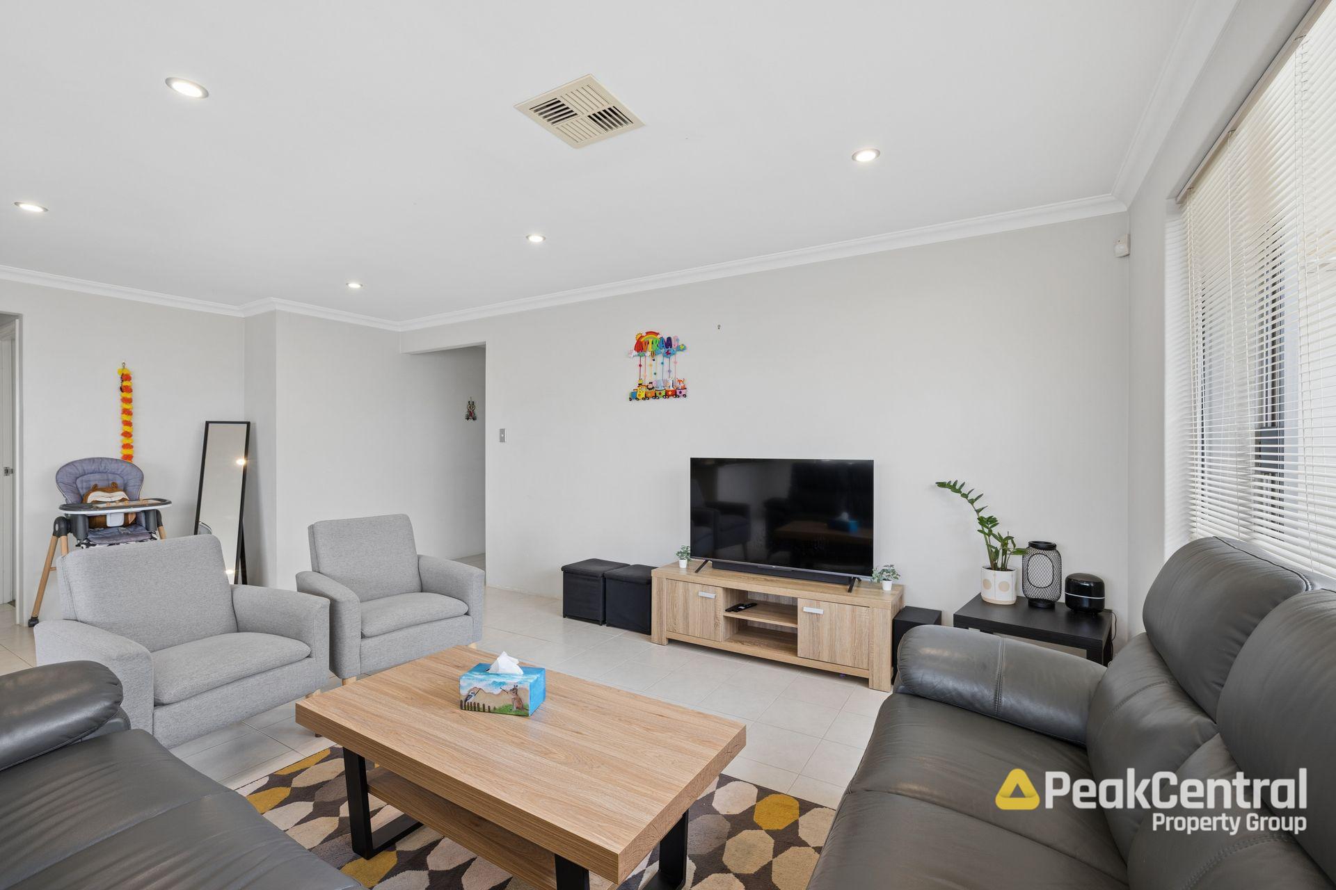 16/27 Barfield Road, Hammond Park For Sale by Peak Central Property Group - image 8