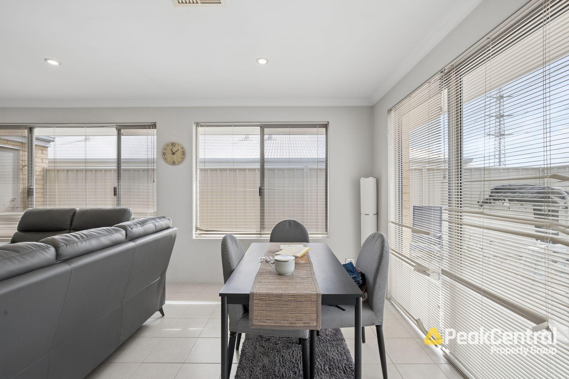 16/27 Barfield Road, Hammond Park For Sale by Peak Central Property Group - image 9
