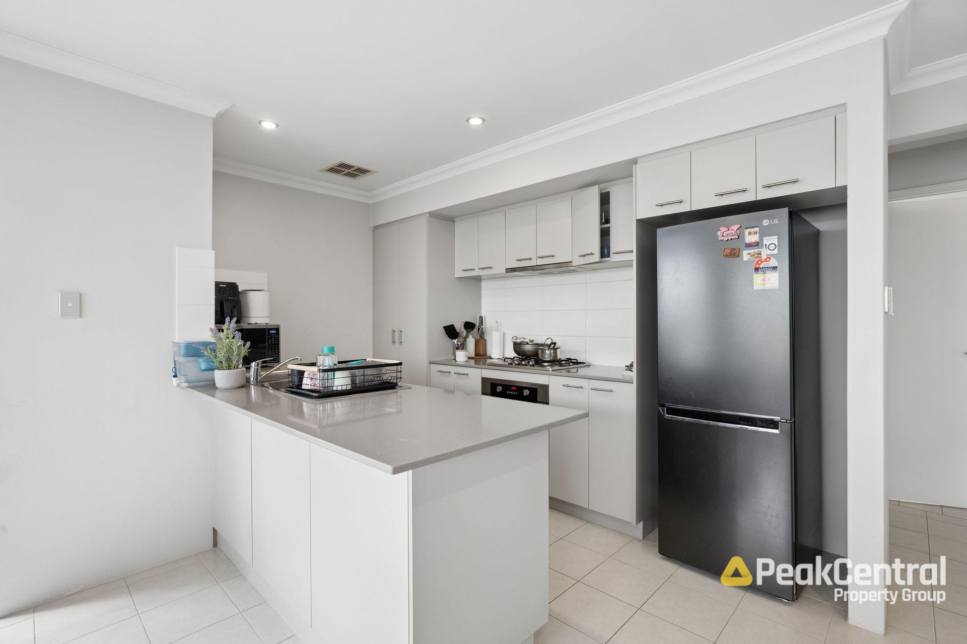 16/27 Barfield Road, Hammond Park For Sale by Peak Central Property Group - image 10