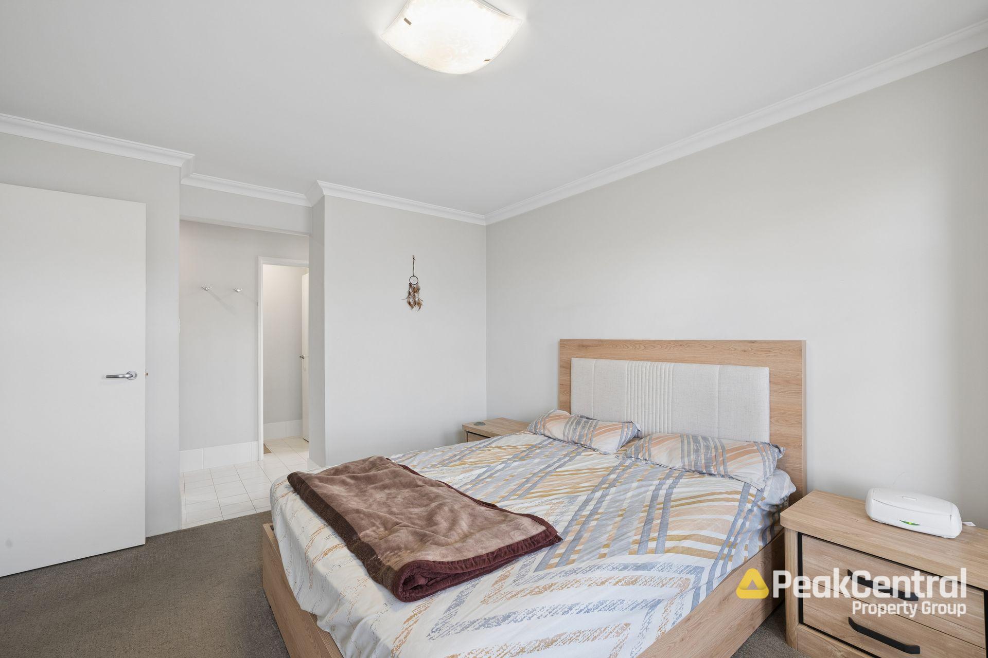 16/27 Barfield Road, Hammond Park For Sale by Peak Central Property Group - image 3