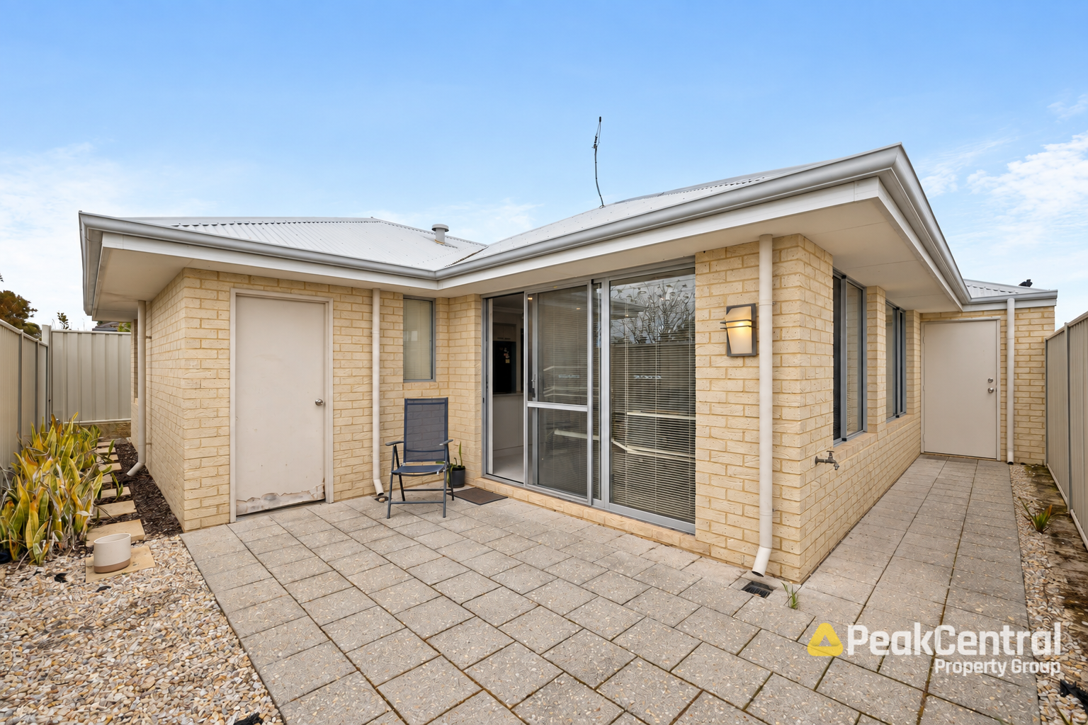 16/27 Barfield Road, Hammond Park For Sale by Peak Central Property Group - image 17