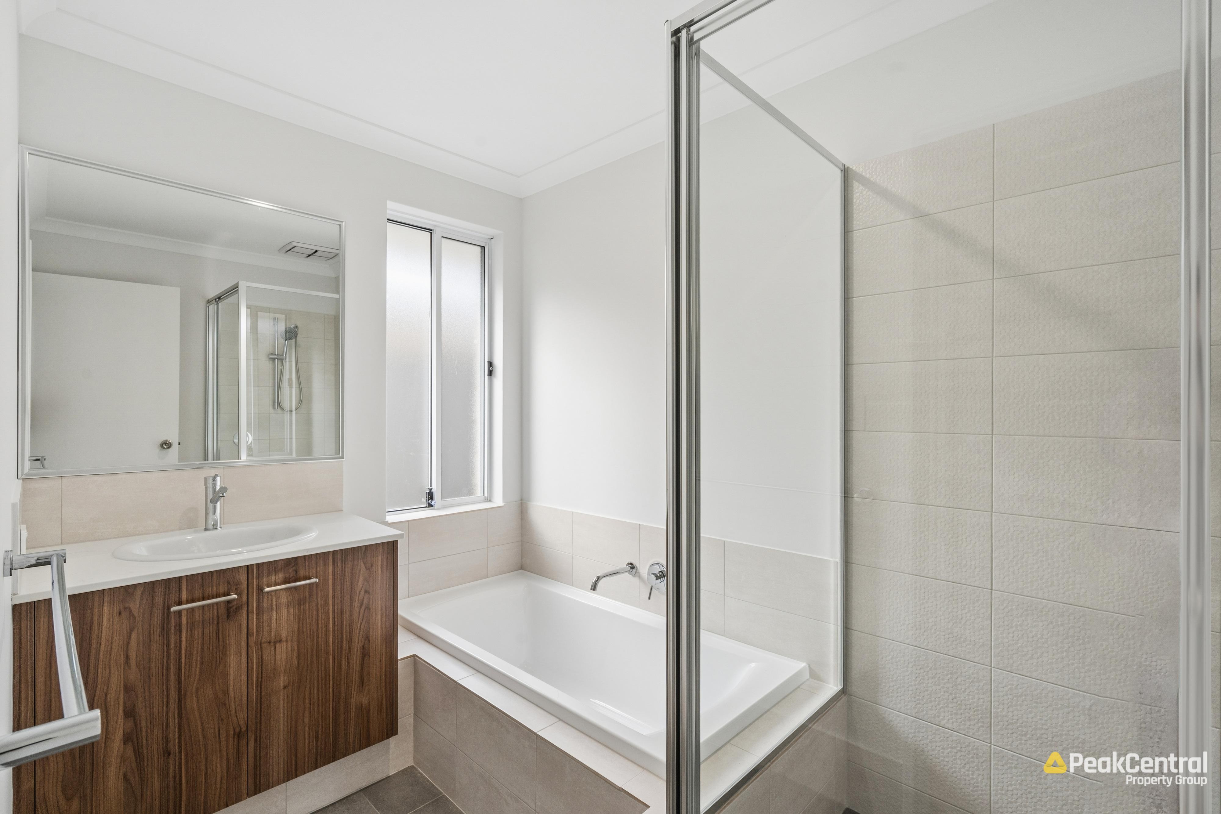 15 Chakra Loop, Southern River Leased by Peak Central Property Group - image 4