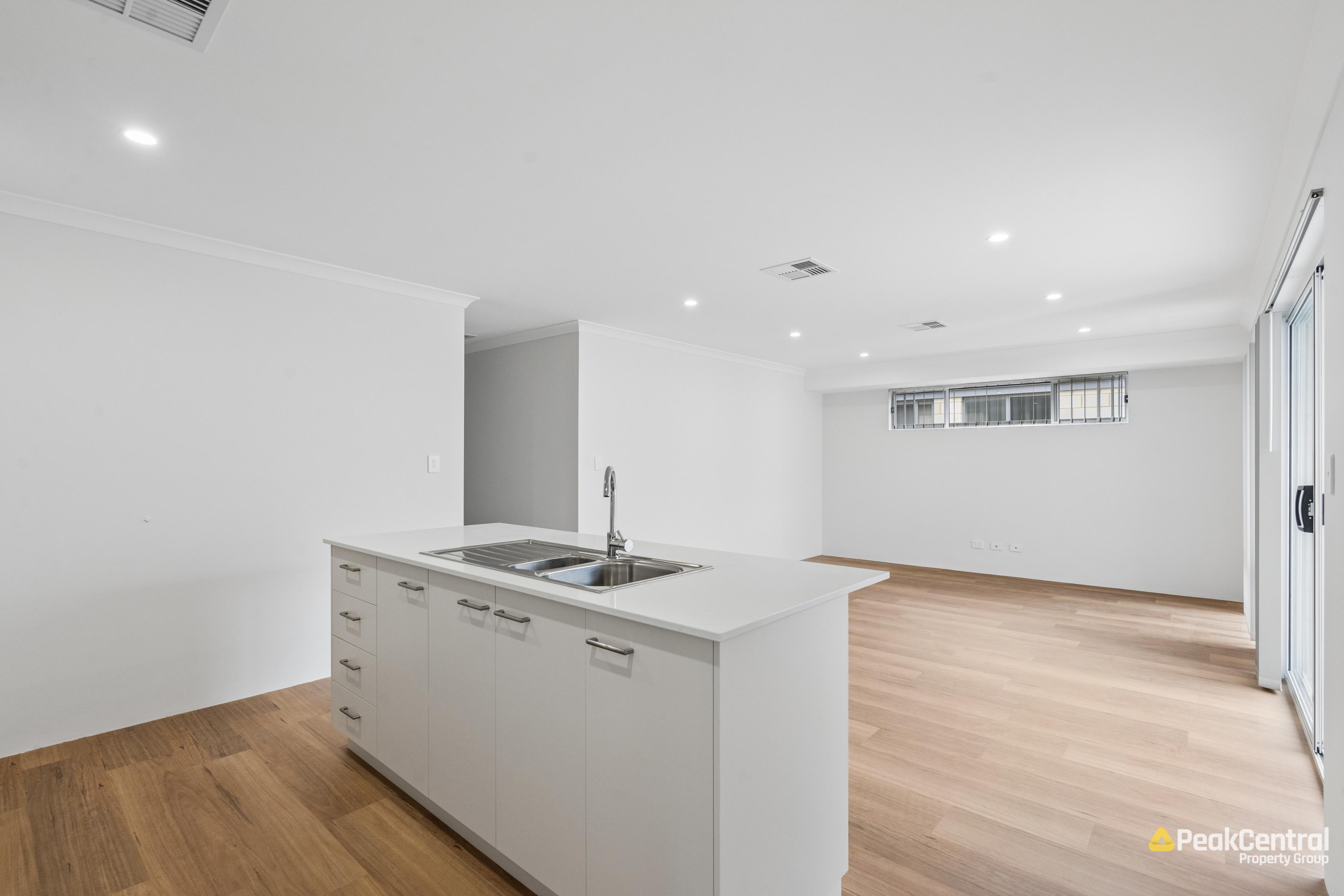 15 Chakra Loop, Southern River Leased by Peak Central Property Group - image 11