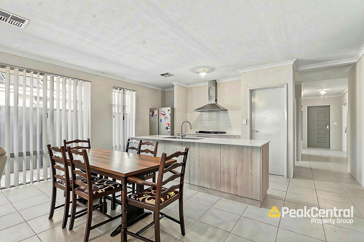 18 Wintergreen, Treeby Leased by Peak Central Property Group - image 8