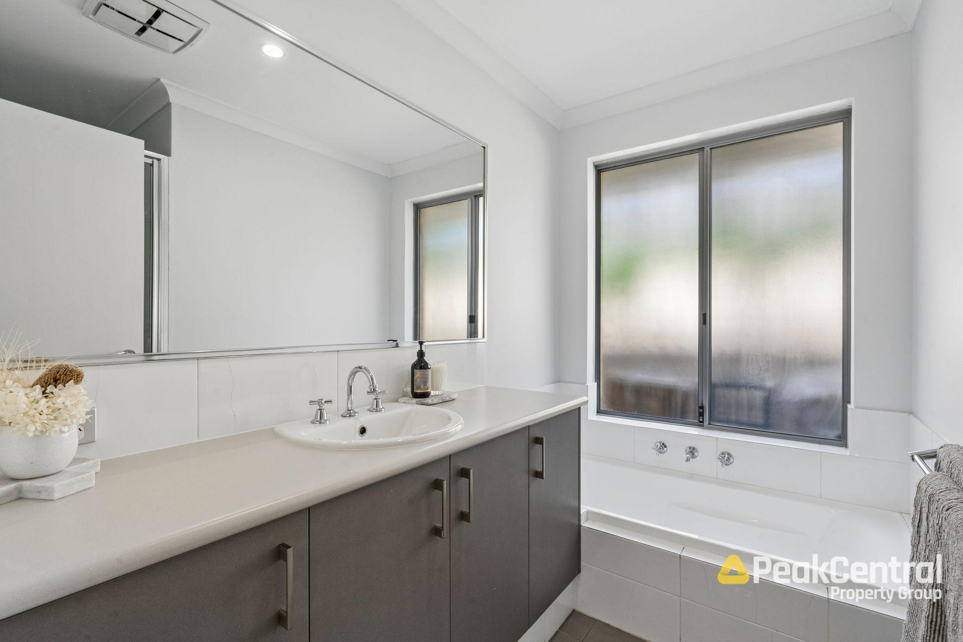 25 Scroop Way, Spearwood For Sale by Peak Central Property Group - image 16