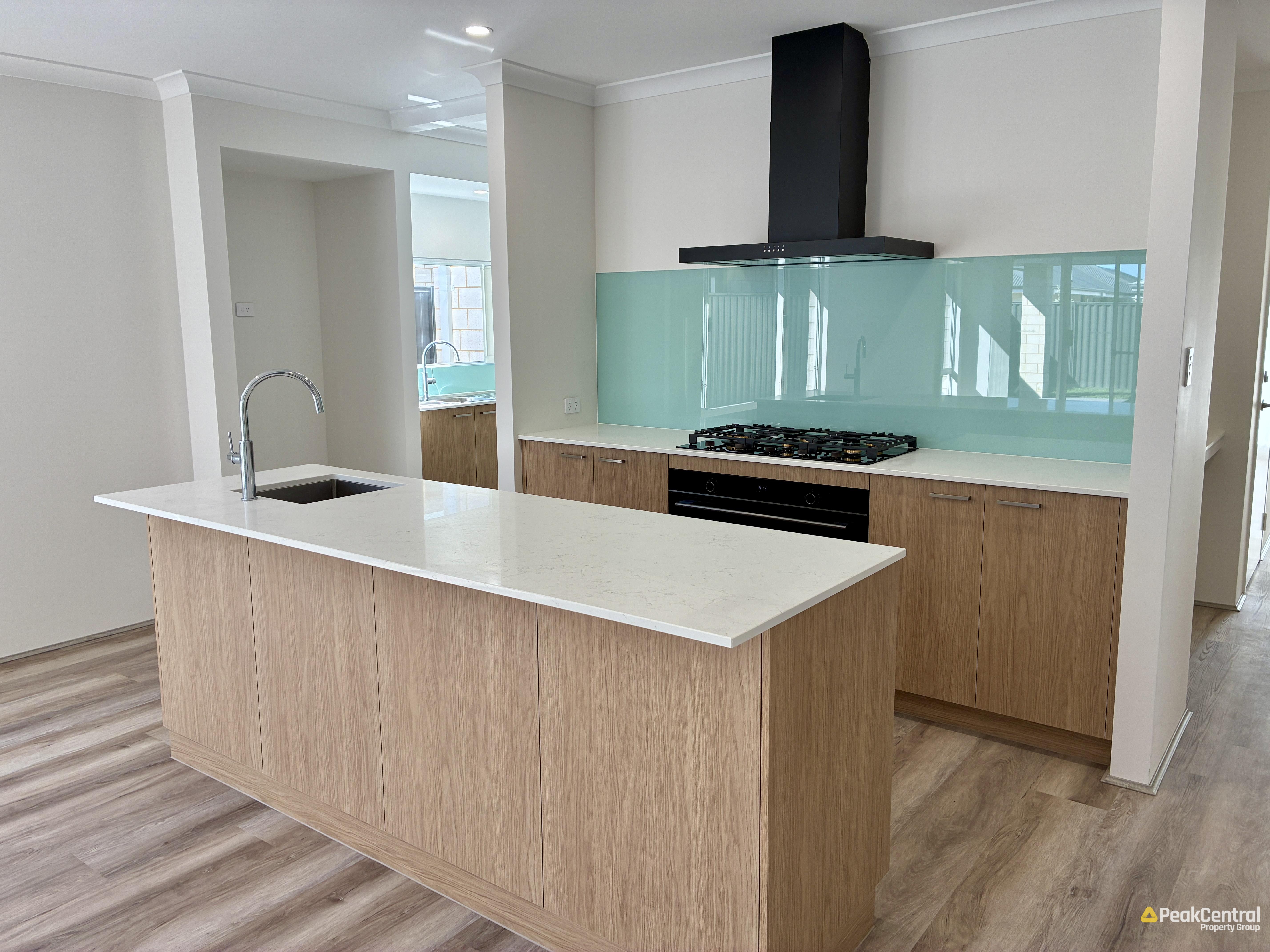 14 Lummus Street, Madora Bay Leased by Peak Central Property Group - image 11