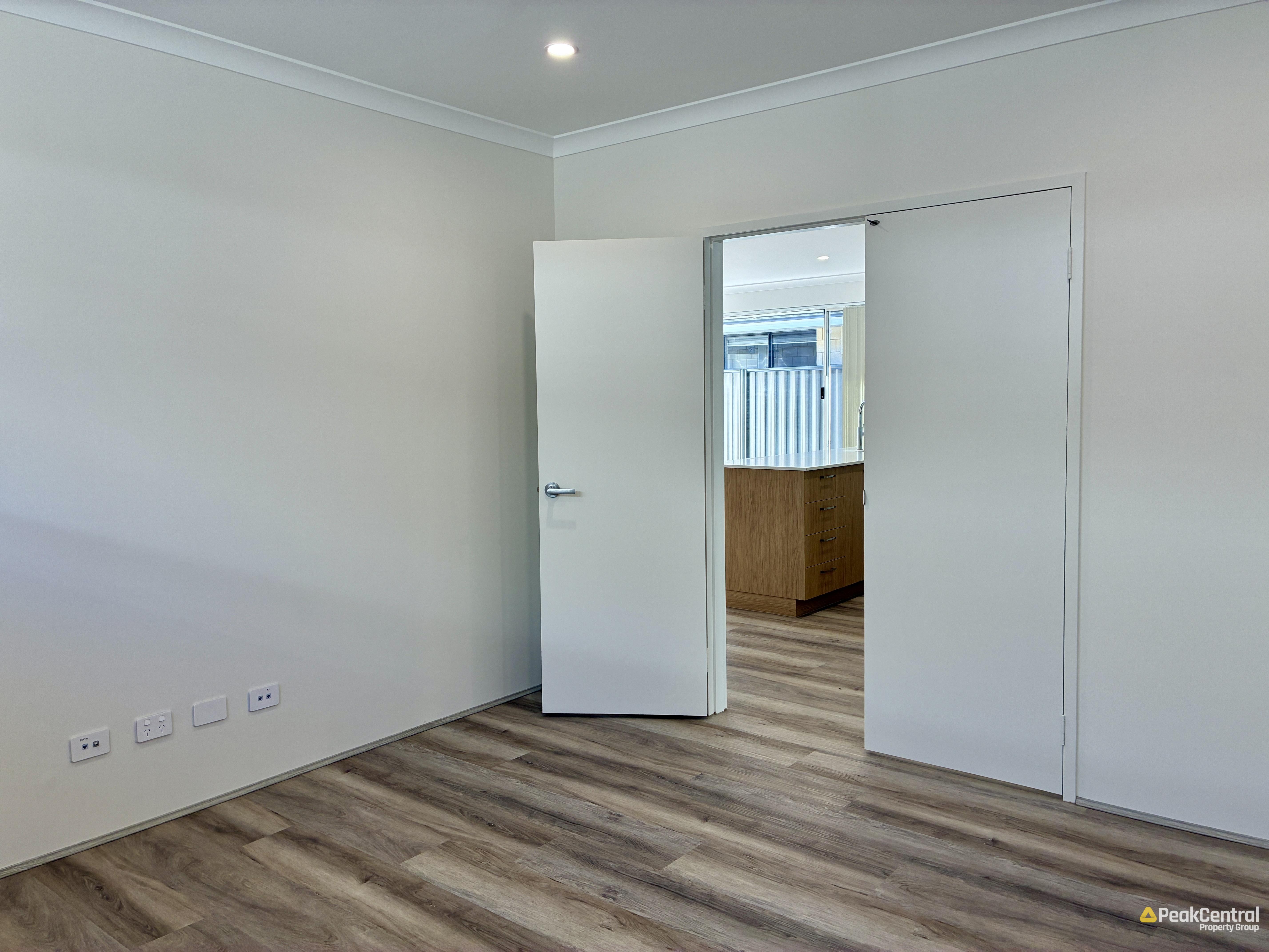 14 Lummus Street, Madora Bay Leased by Peak Central Property Group - image 8