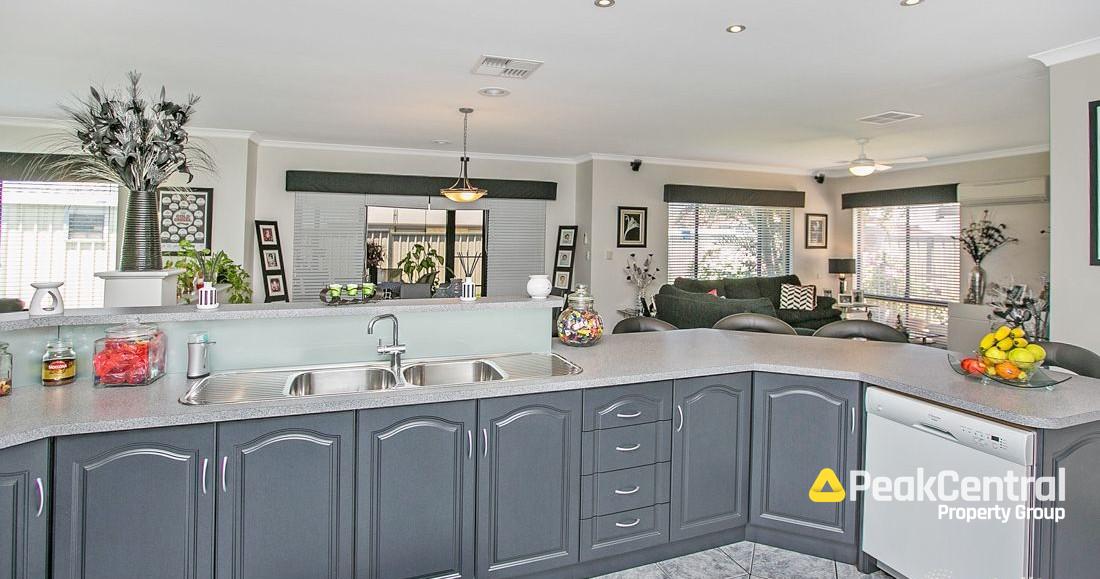 7 Laigo Way, Hammond Park For Lease by Peak Central Property Group - image 3