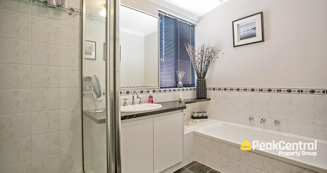 7 Laigo Way, Hammond Park For Lease by Peak Central Property Group - image 12