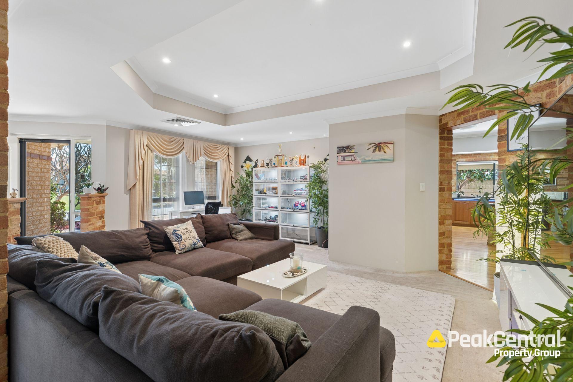 7 Discovery Cove, Halls Head For Sale by Peak Central Property Group - image 14