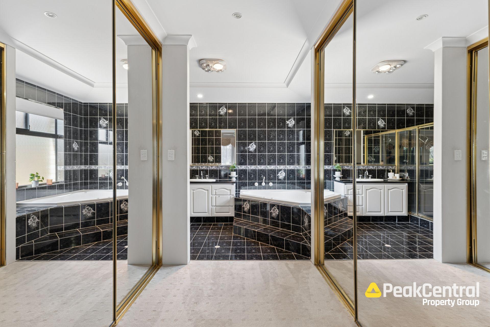 7 Discovery Cove, Halls Head For Sale by Peak Central Property Group - image 9