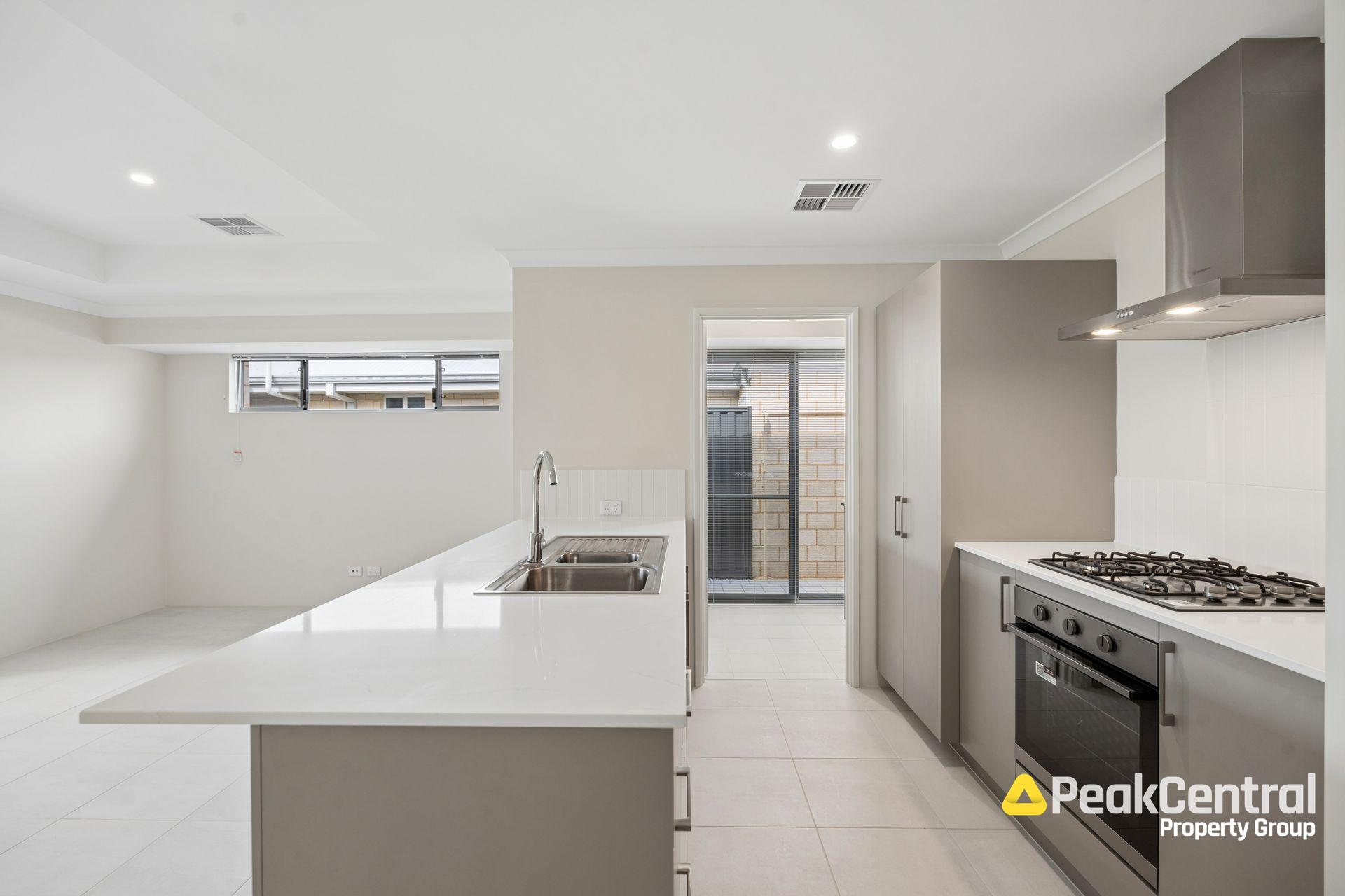 12 Sycamore Street, Dayton Leased by Peak Central Property Group - image 6