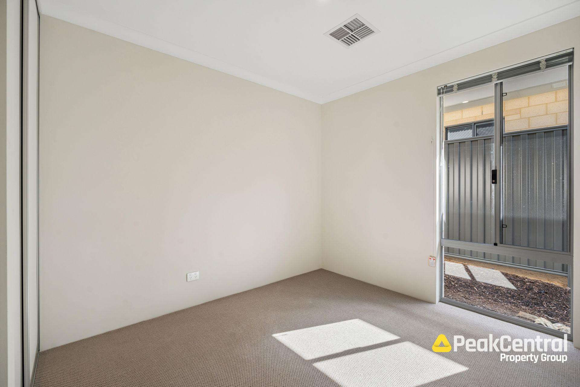 12 Sycamore Street, Dayton Leased by Peak Central Property Group - image 11
