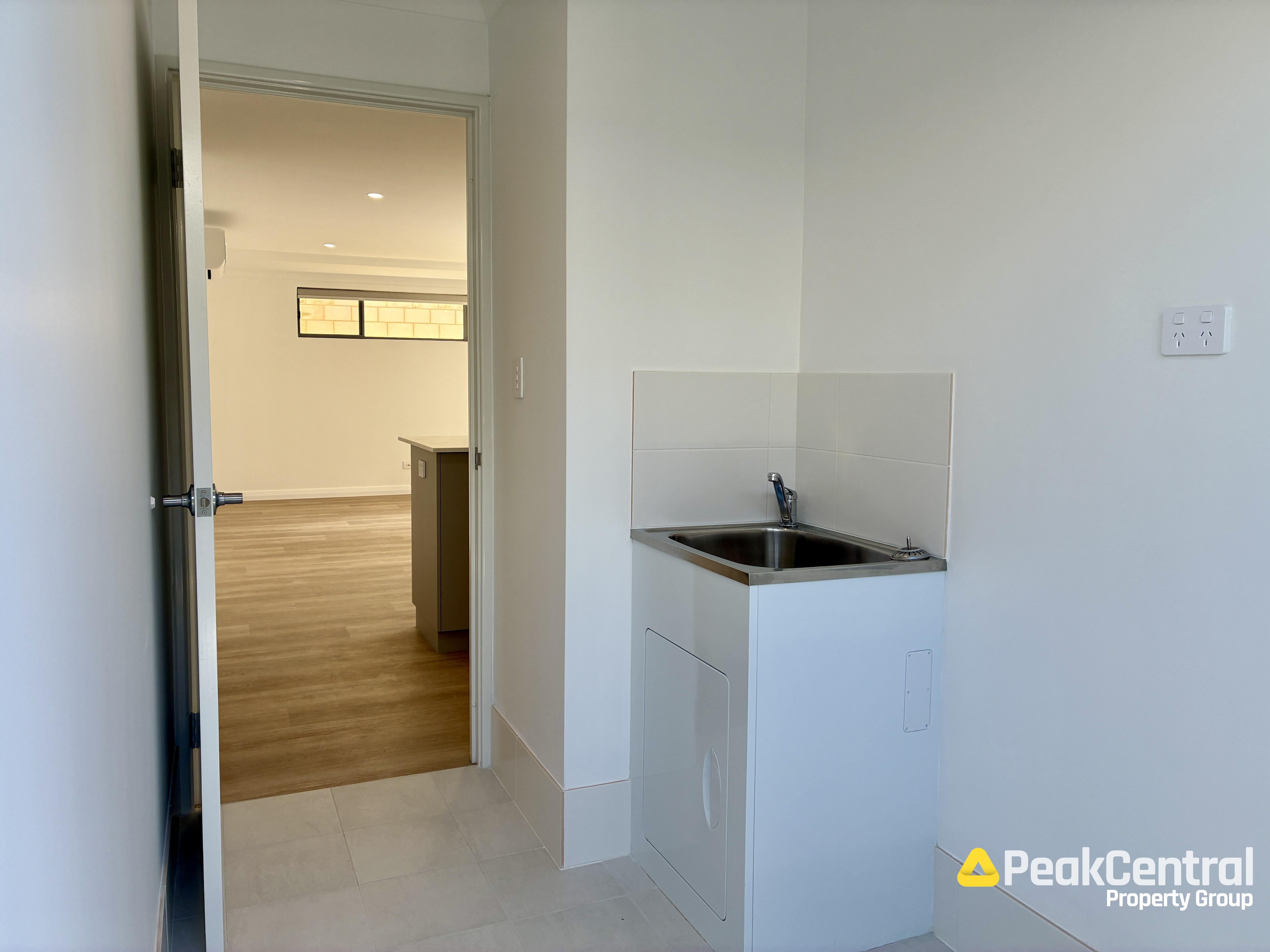 17 Chakra Loop, Southern River Leased by Peak Central Property Group - image 15