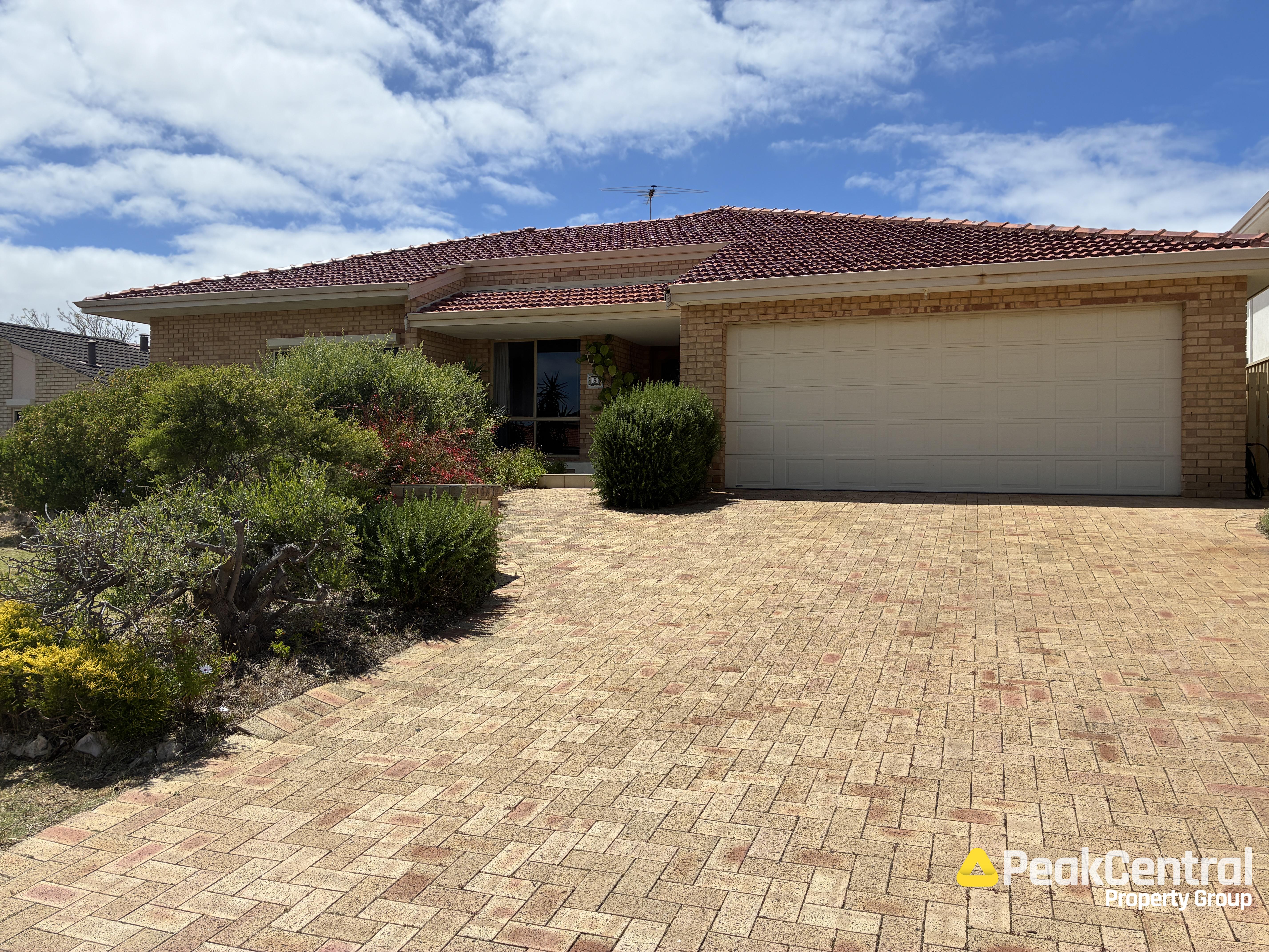 5 Baudin Place, Coogee For Lease by Peak Central Property Group