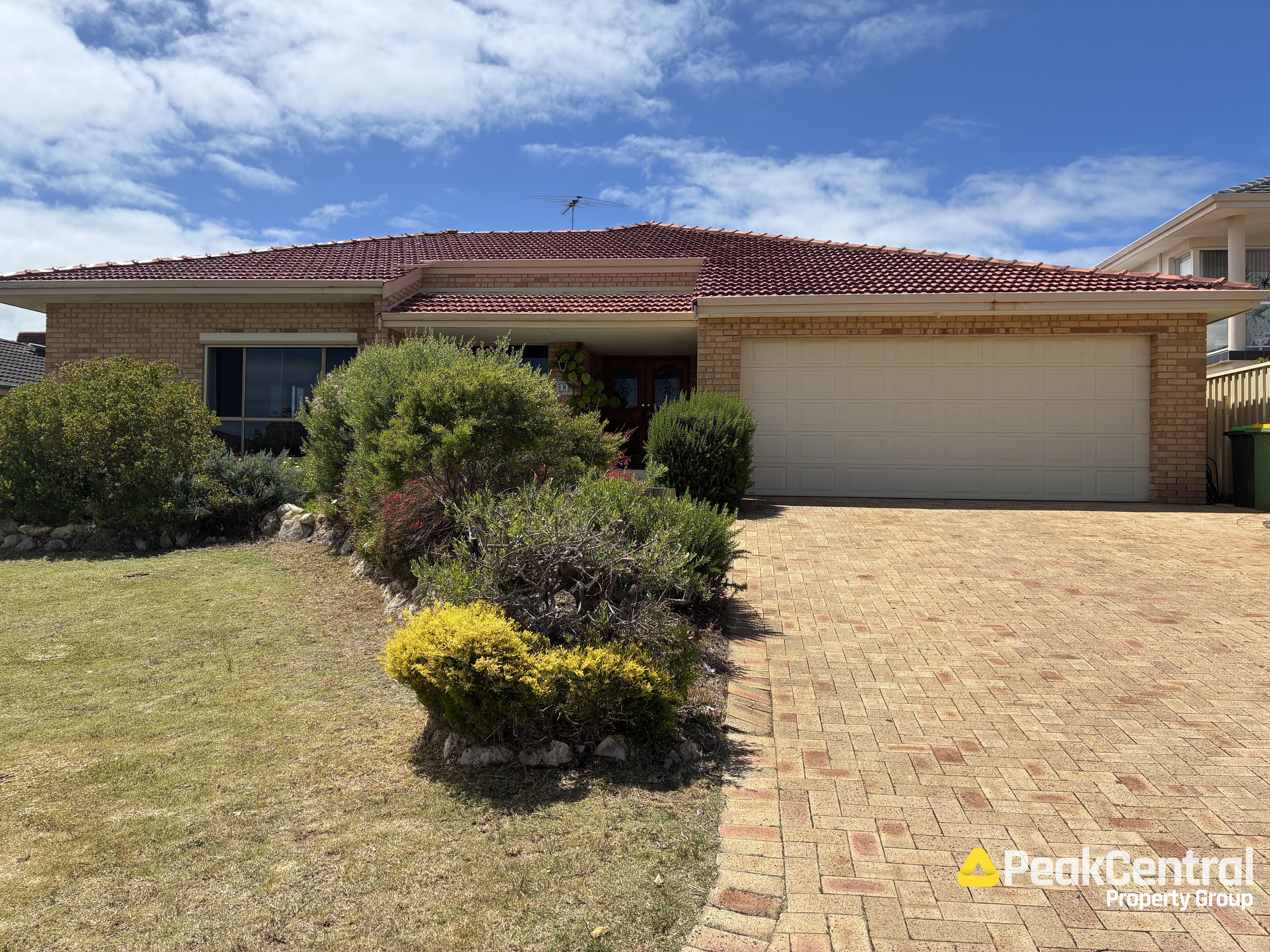 5 Baudin Place, Coogee For Lease by Peak Central Property Group - image 2