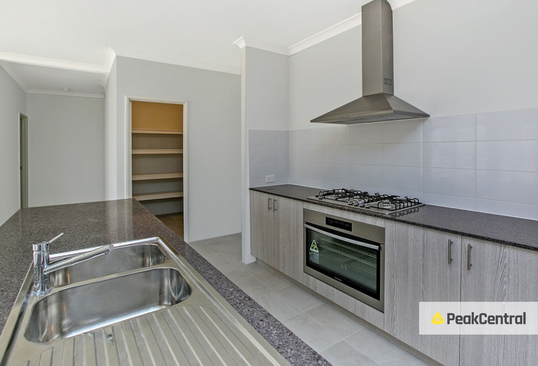 41 Clementine Blvd, Treeby For Lease by Peak Central Property Group - image 5