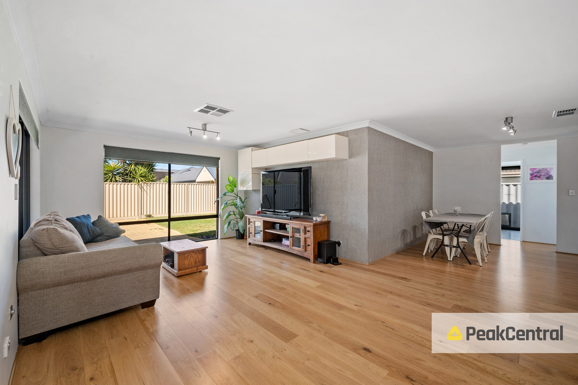 21 Noosa Drive, Secret Harbour For Lease by Peak Central Property Group - image 3