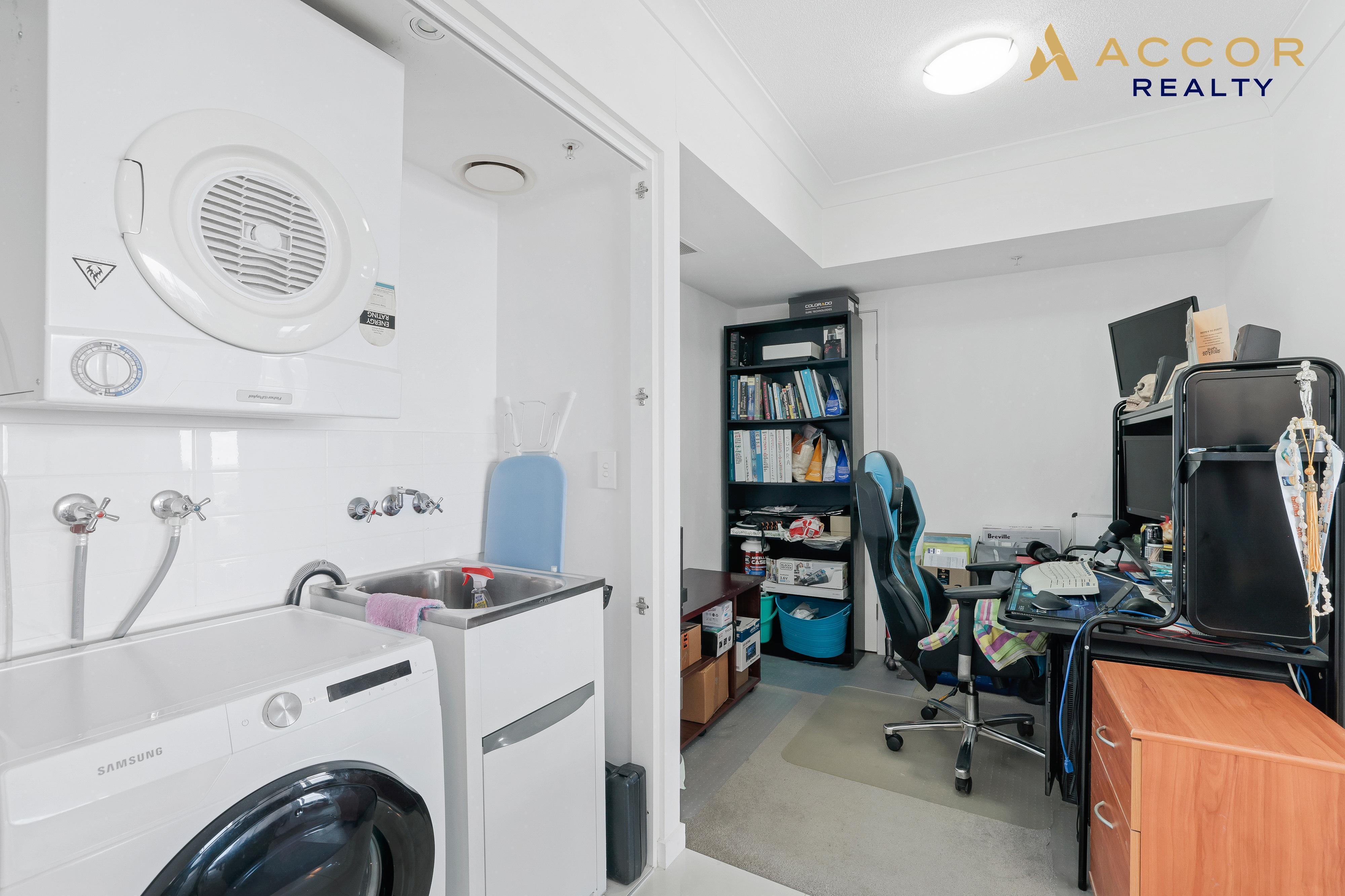 32507/9 Lawson Street, SOUTHPORT, QLD 4215, Southport - Thumbnail 7