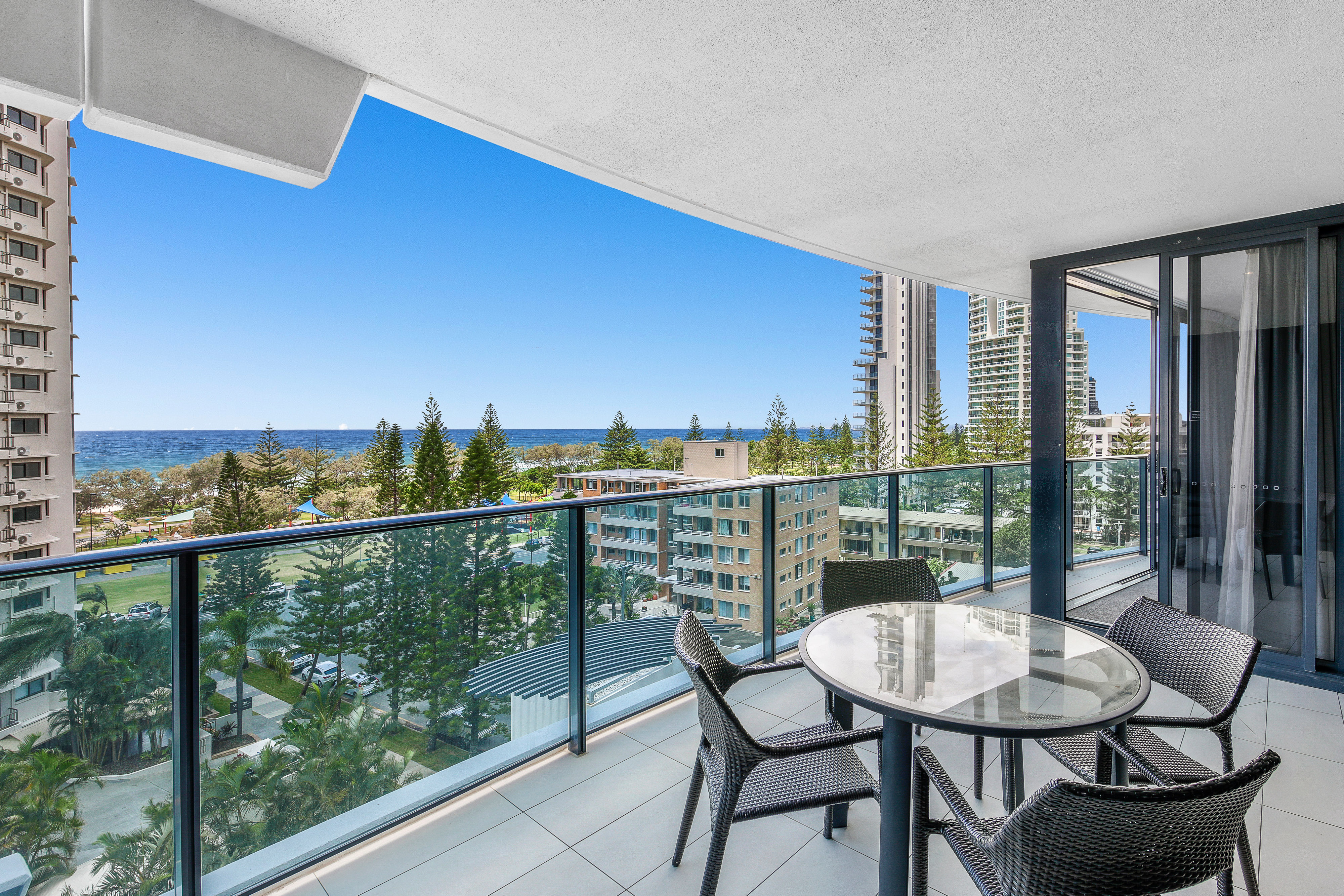 10606/1 'Peppers Broadbeach' Oracle Boulevard, BROADBEACH, QLD 4218, Broadbeach - Thumbnail 4