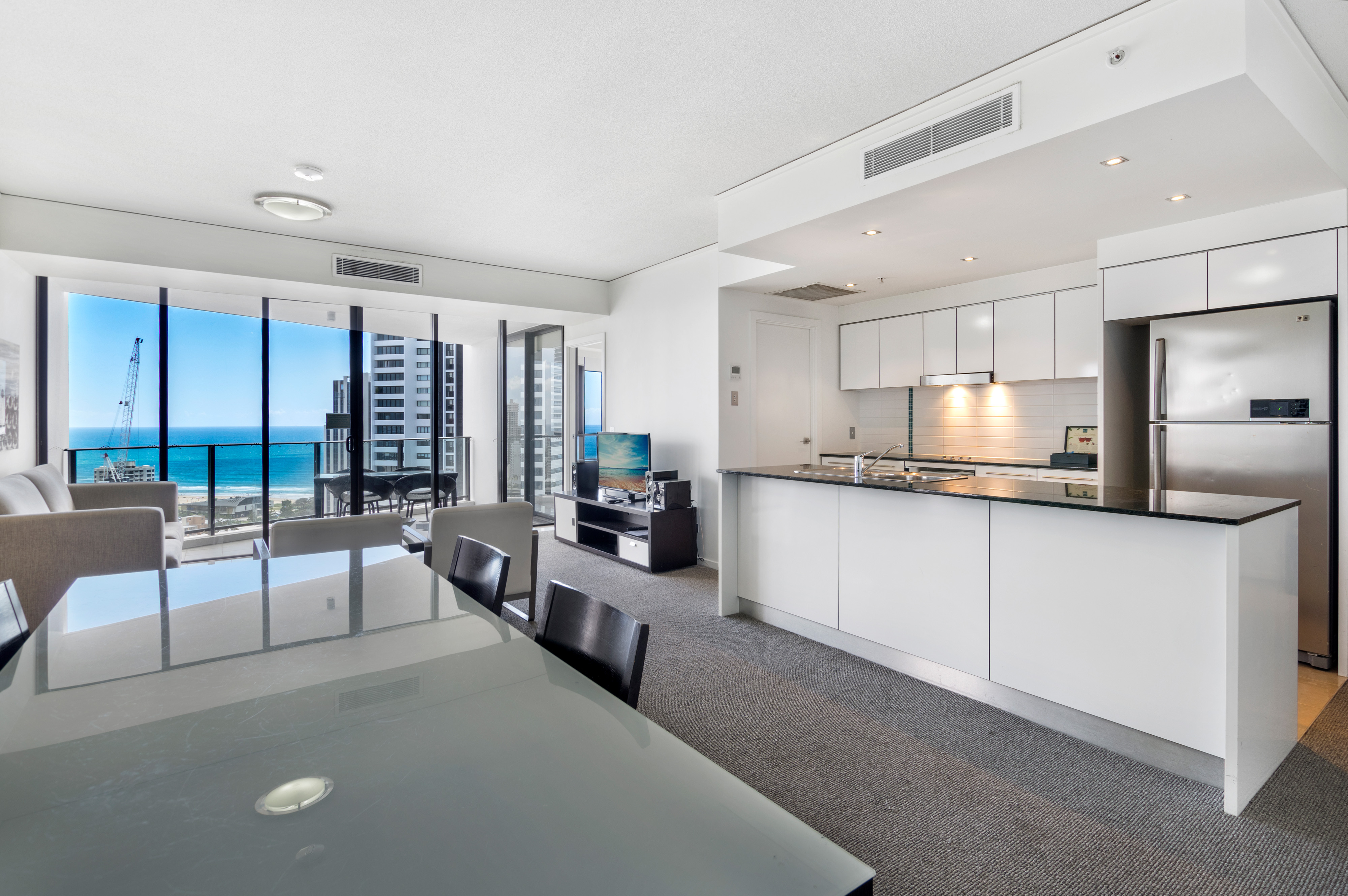 2502/22 'Mantra Sierra Grand' Surf Parade, BROADBEACH, QLD 4218, Broadbeach - Thumbnail 6