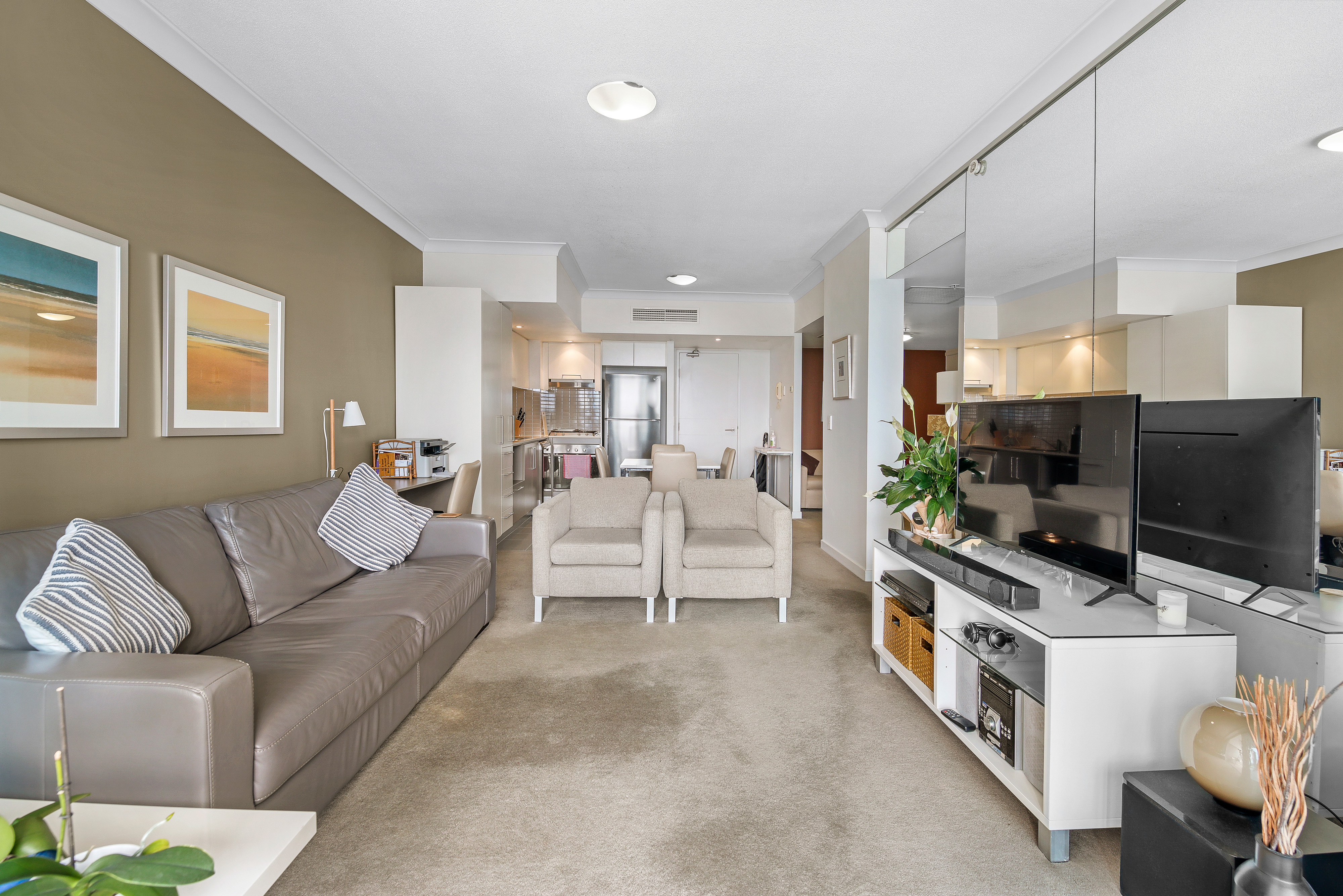 1318/56 Scarborough Street, SOUTHPORT, QLD 4215, Southport - Thumbnail 3