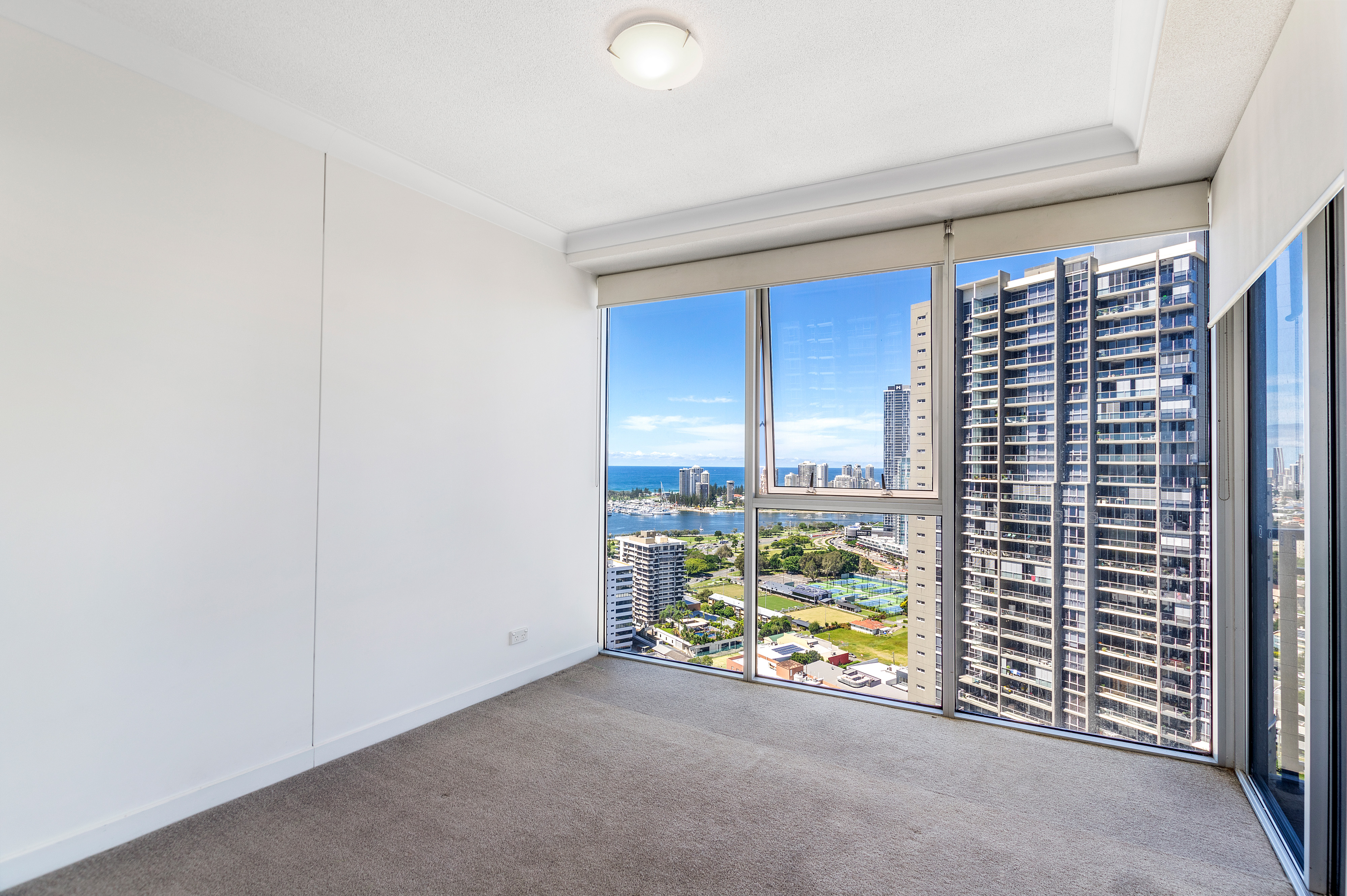 22602/5 Lawson Street, SOUTHPORT, QLD 4215, Southport - Thumbnail 4