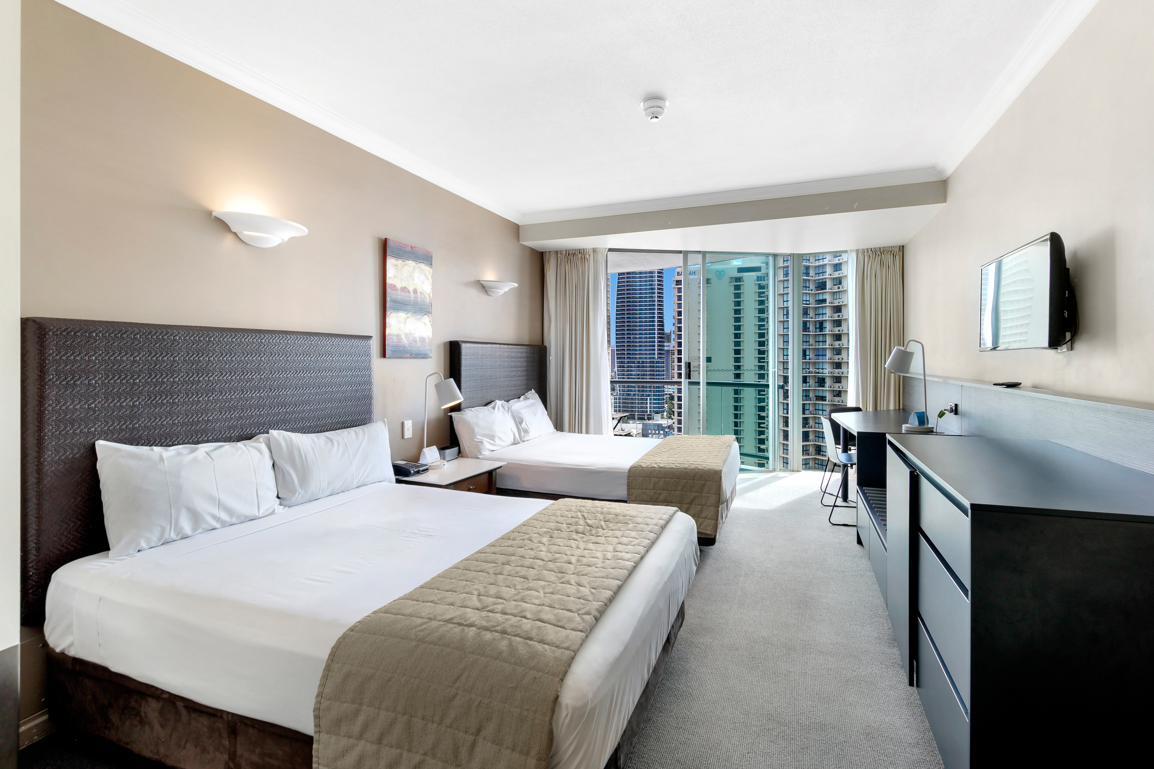 1705&1706/25 Laycock Street, SURFERS PARADISE, QLD 4217, Surfers Paradise - Thumbnail 3