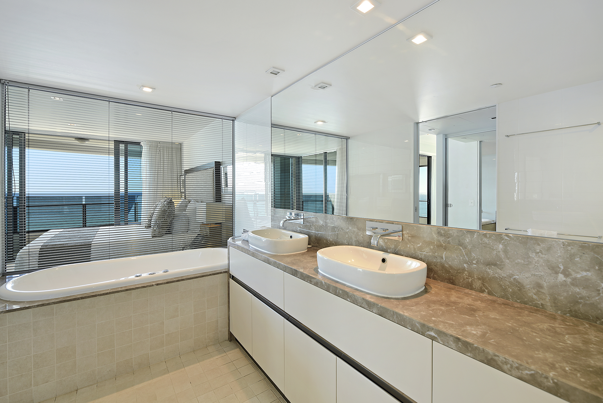 705/4 The Esplanade, SURFERS PARADISE, QLD 4217, Surfers Paradise - Thumbnail 7