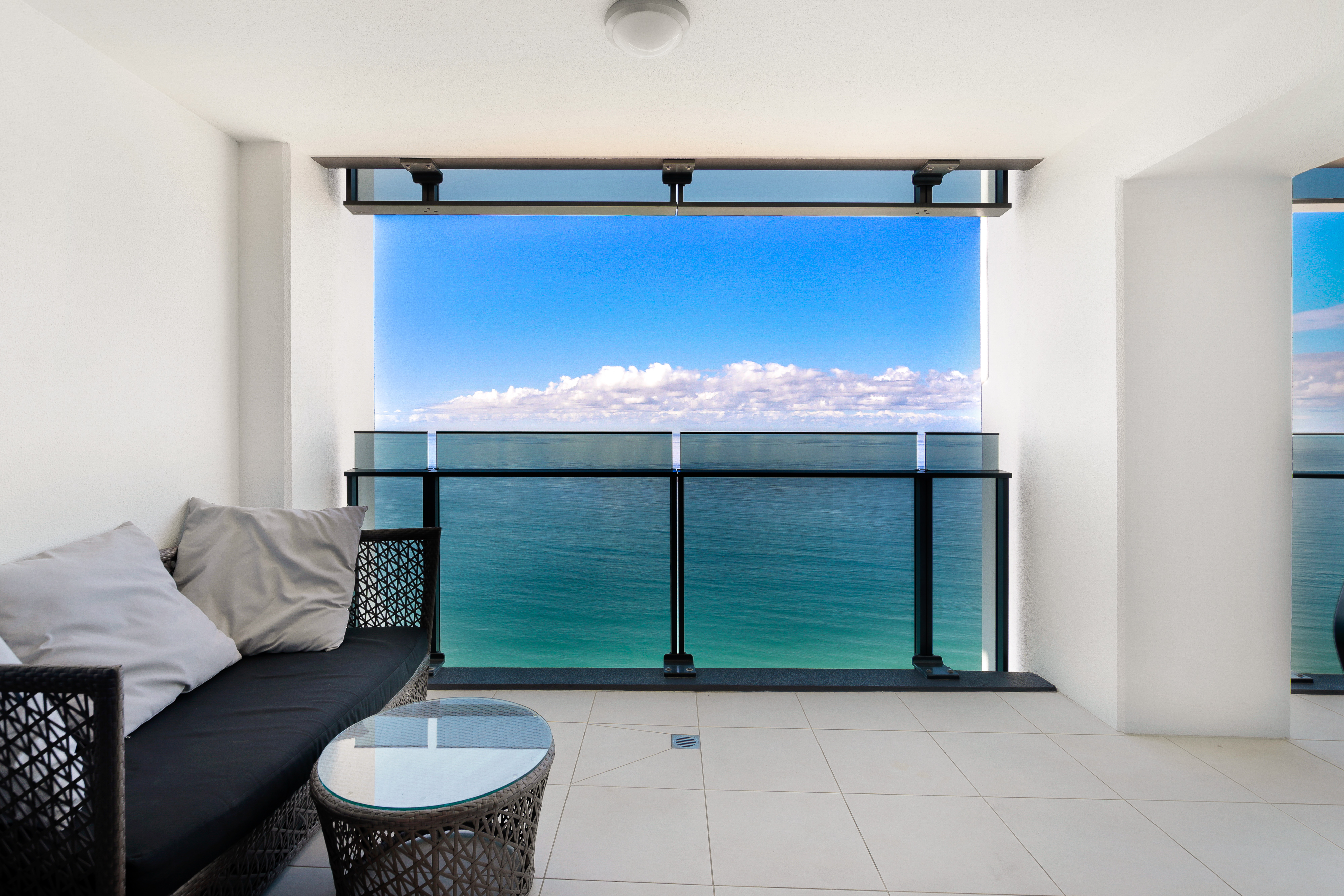 5003/4 The Esplanade, SURFERS PARADISE, QLD 4217, Surfers Paradise - Thumbnail 2
