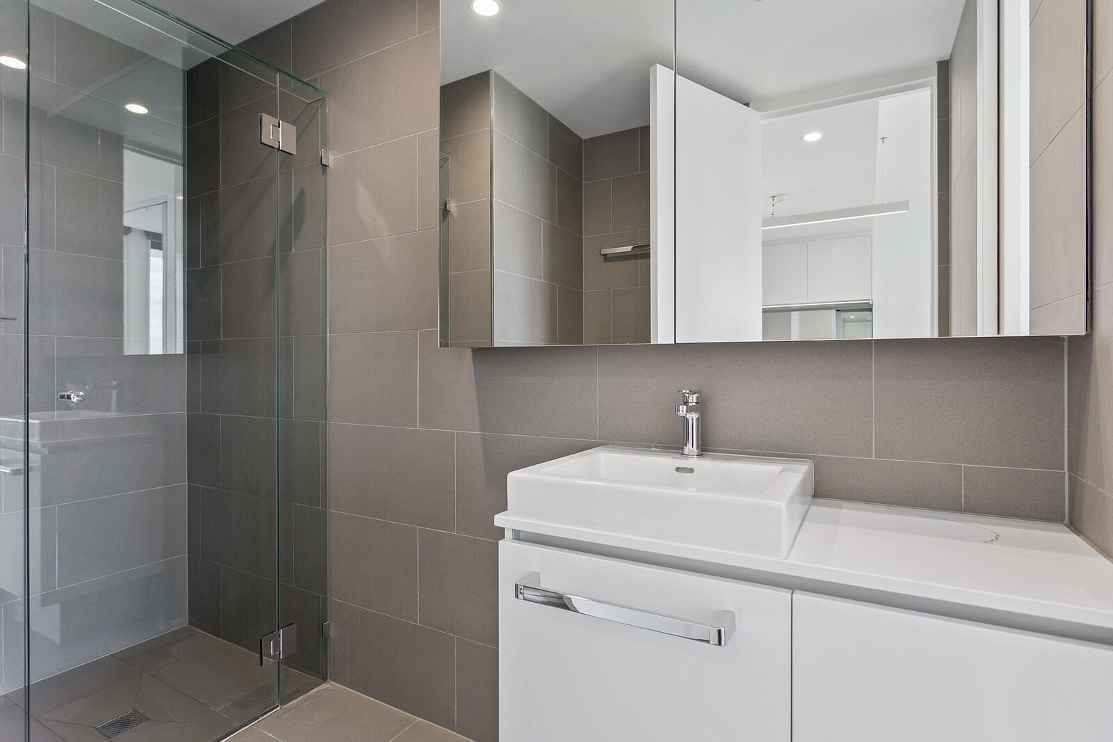905/477 Boundary Street, SPRING HILL, QLD 4000, Spring Hill - Thumbnail 5