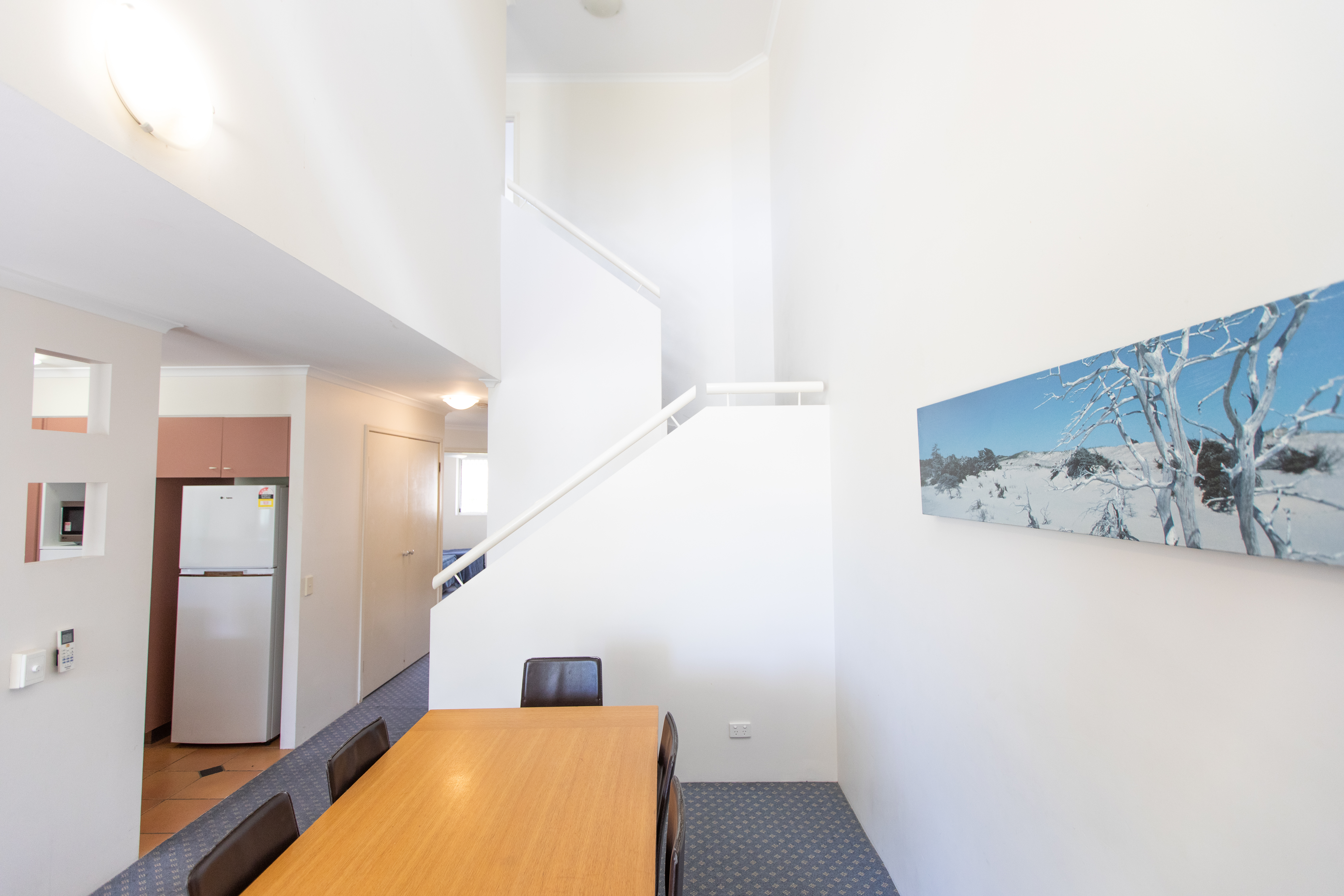 131/10-16 Alexandra Avenue, MERMAID BEACH, QLD 4218, Mermaid Beach - Thumbnail 3