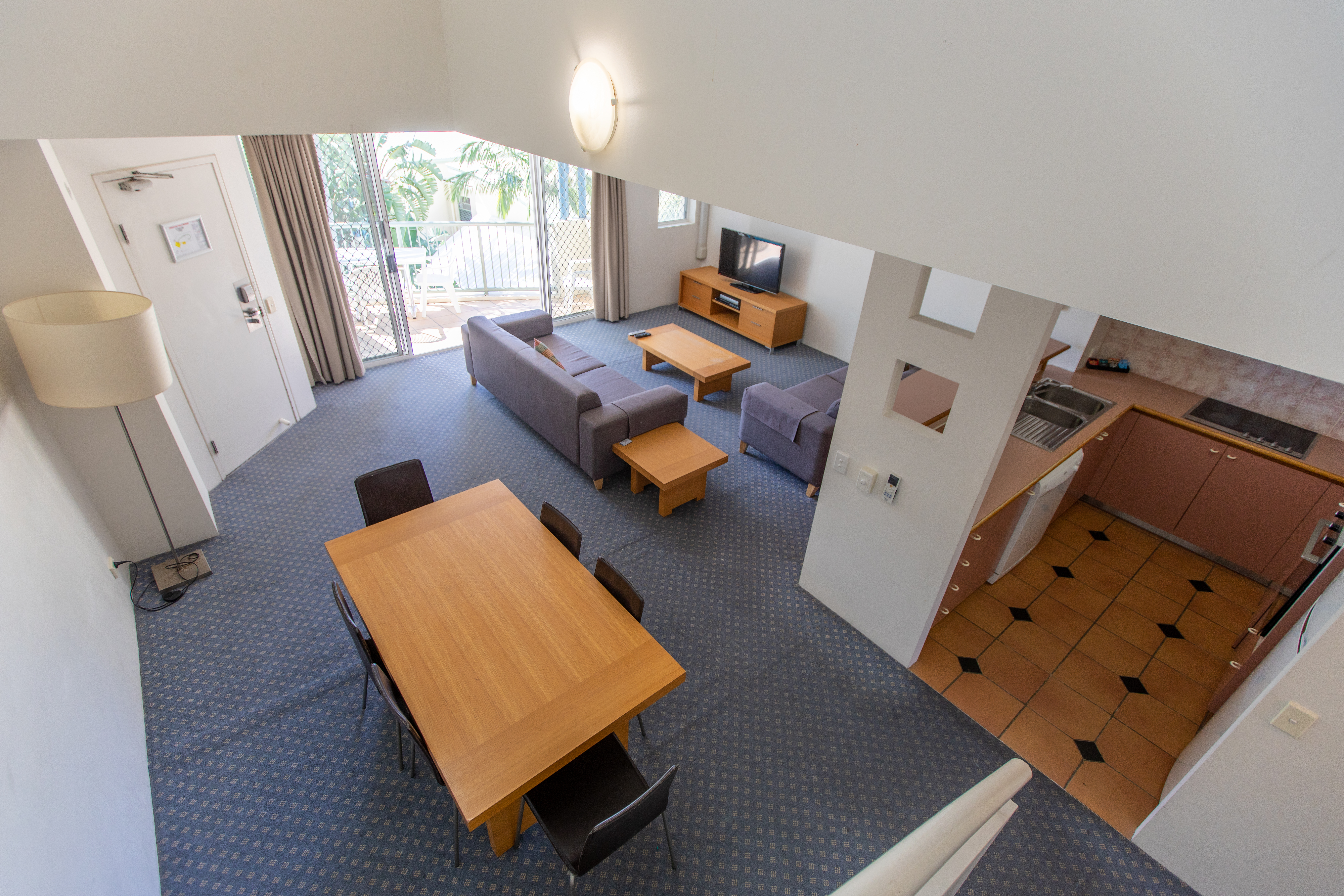 131/10-16 Alexandra Avenue, MERMAID BEACH, QLD 4218, Mermaid Beach - Thumbnail 4