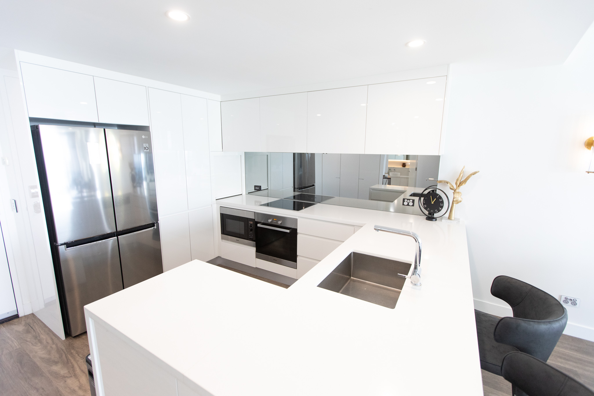 2102/1 Oracle Boulevard, BROADBEACH, QLD 4218, Broadbeach - Thumbnail 5