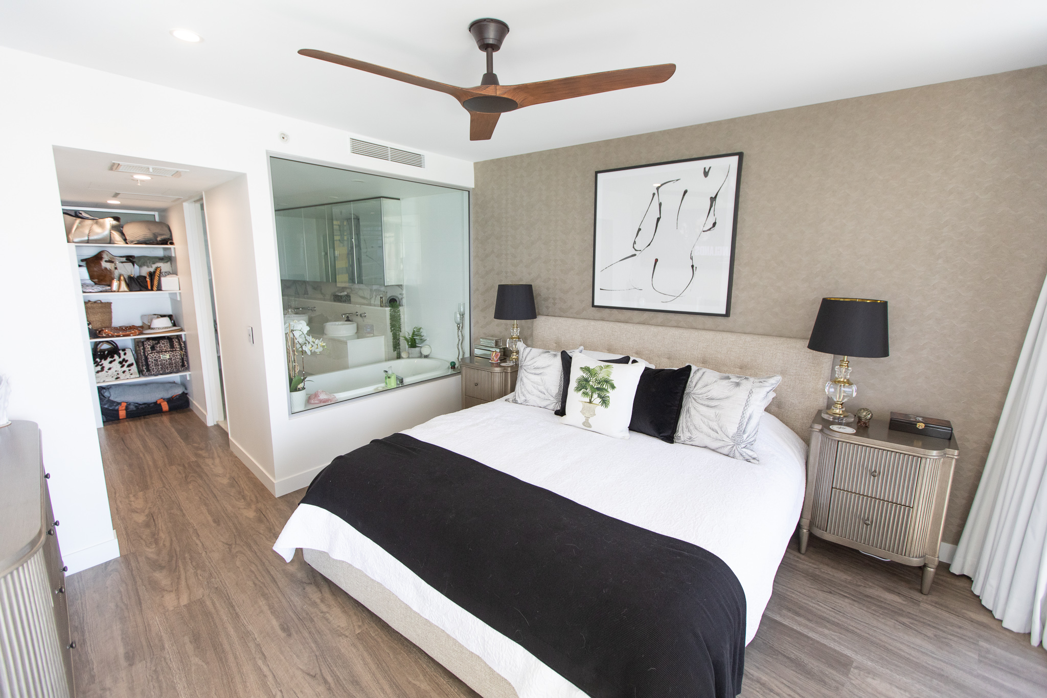 2102/1 Oracle Boulevard, BROADBEACH, QLD 4218, Broadbeach - Thumbnail 6