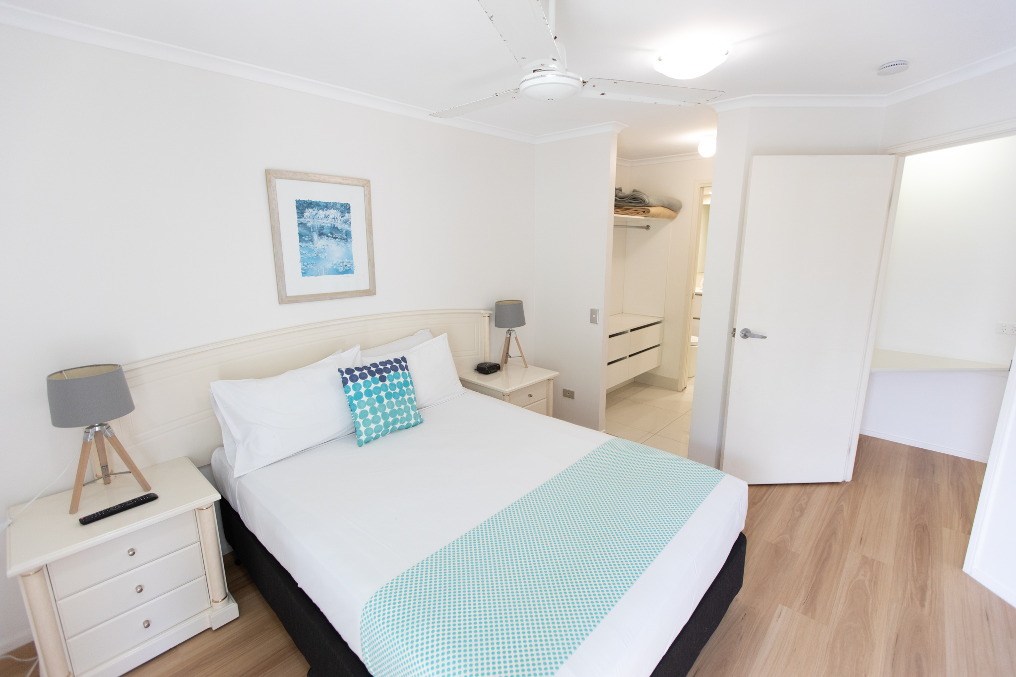 100/10-16 Alexandra Avenue, MERMAID BEACH, QLD 4218, Mermaid Beach - Thumbnail 8