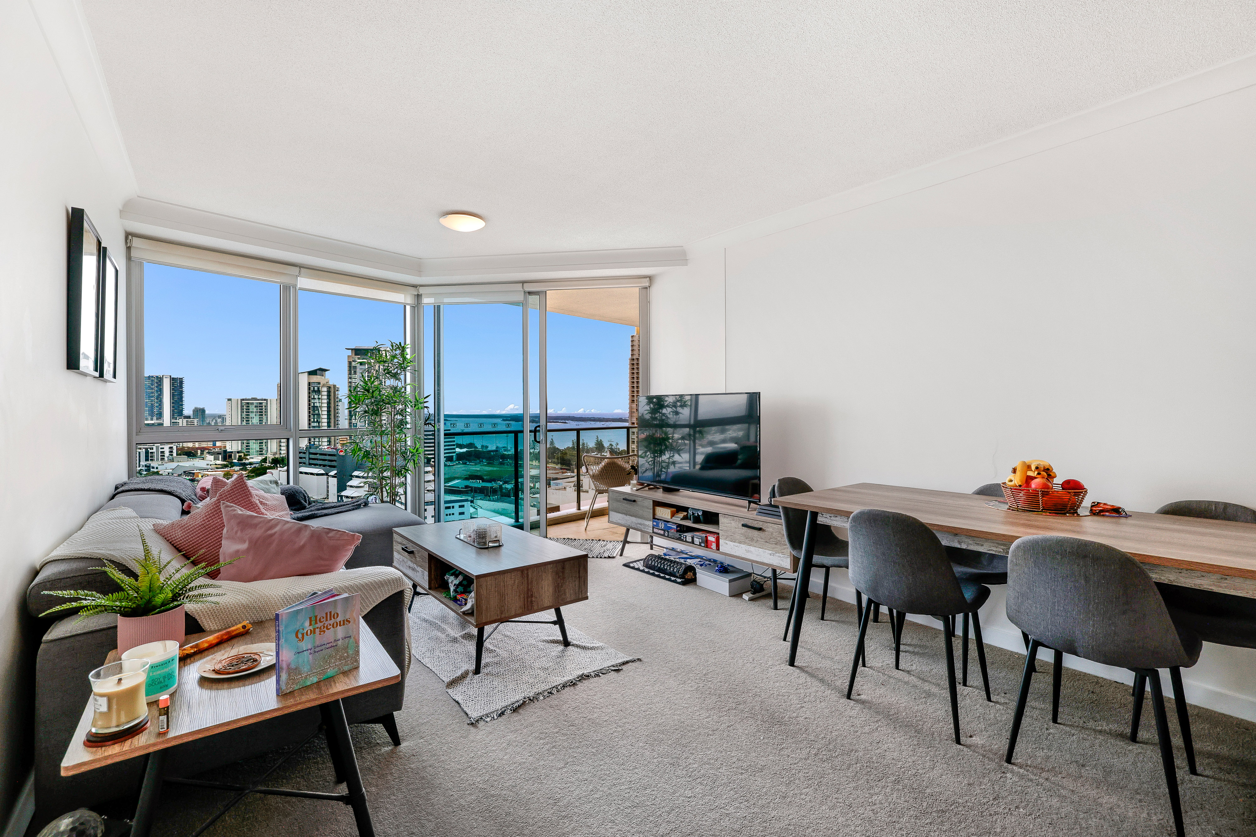 1153/56 Scarborough Street, SOUTHPORT, QLD 4215, Southport - Thumbnail 2