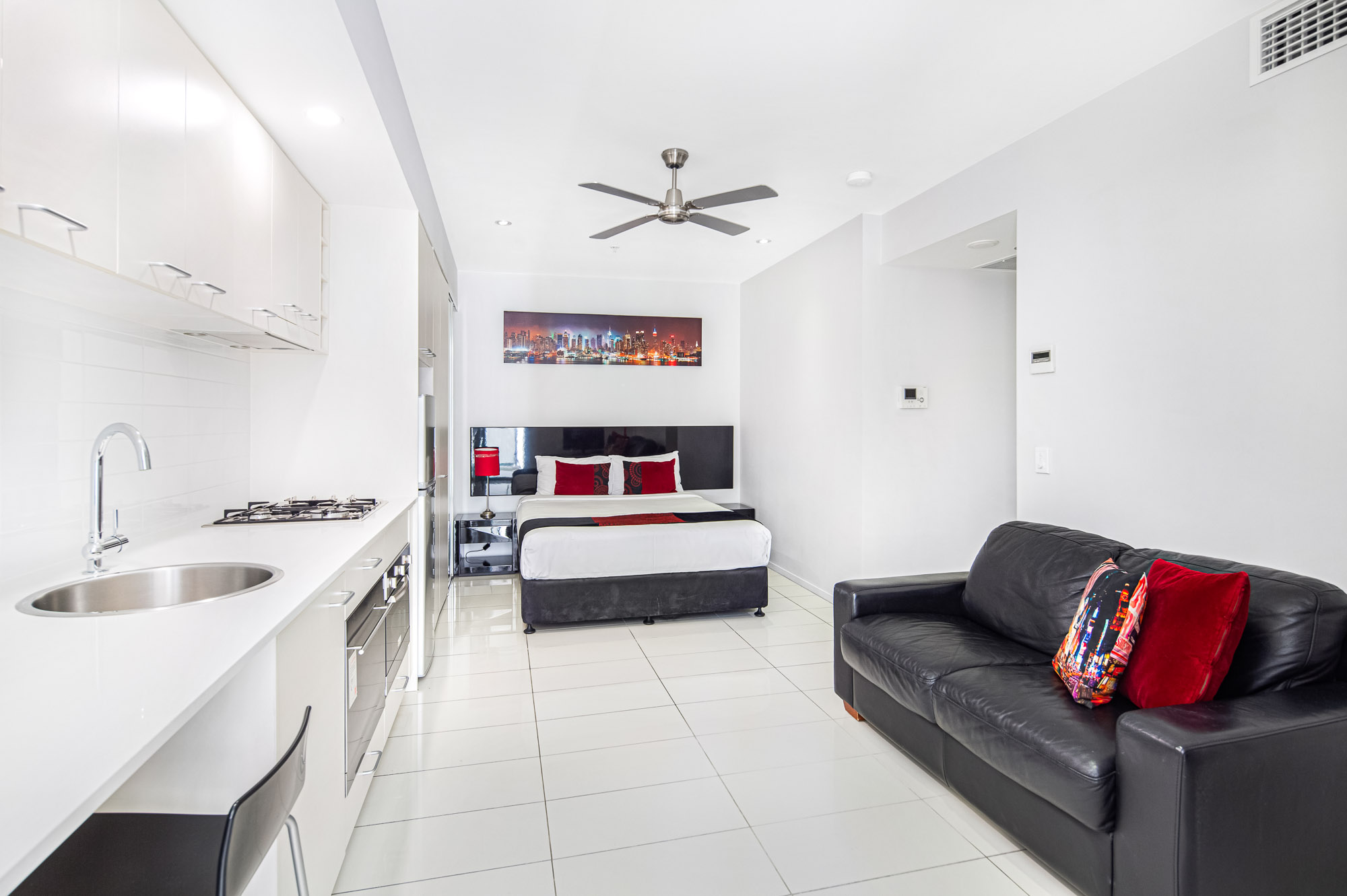 805/127 Charlotte Street, BRISBANE CITY, QLD 4000, Brisbane City - Thumbnail 3