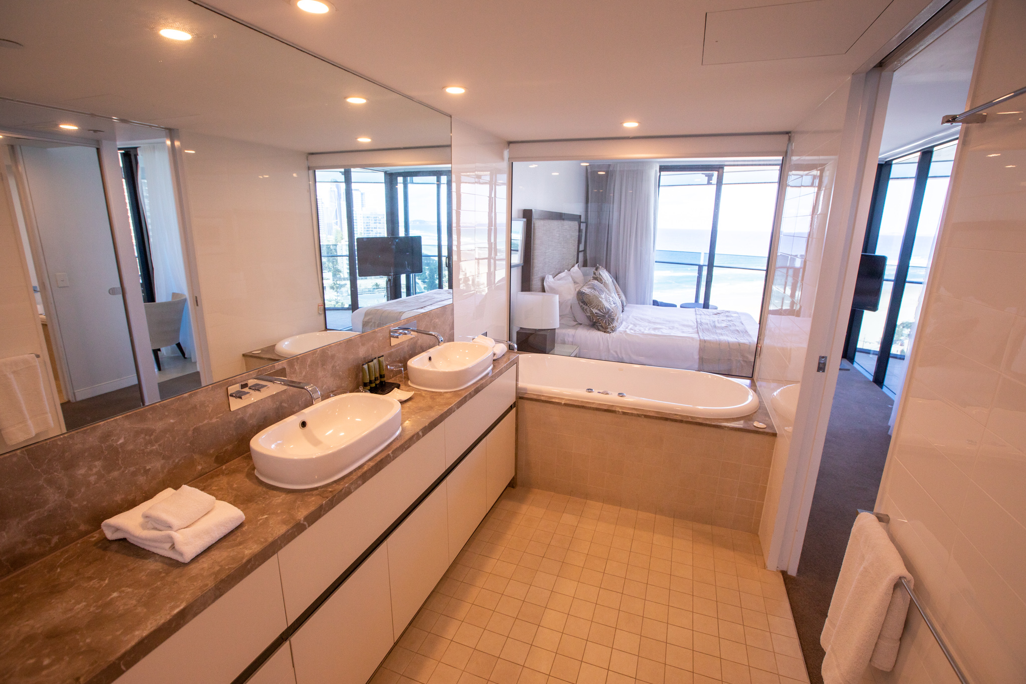 1101/4 The Esplanade, SURFERS PARADISE, QLD 4217, Surfers Paradise - Thumbnail 8