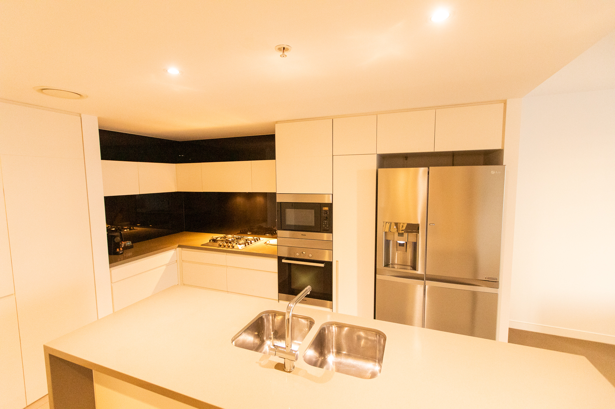 20601/21 Elizabeth Avenue, BROADBEACH, QLD 4218, Broadbeach - Thumbnail 5