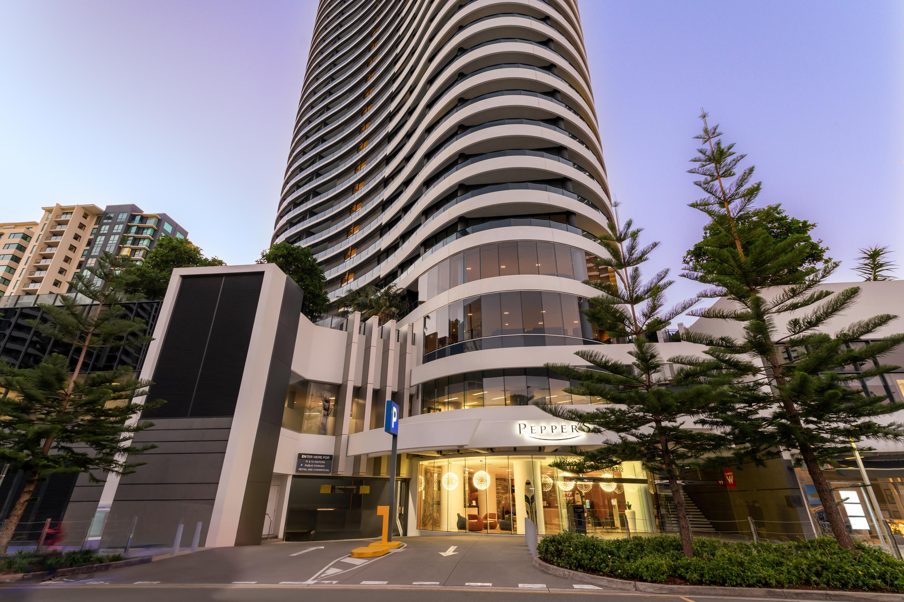 20601/21 Elizabeth Avenue, BROADBEACH, QLD 4218, Broadbeach - Thumbnail 2