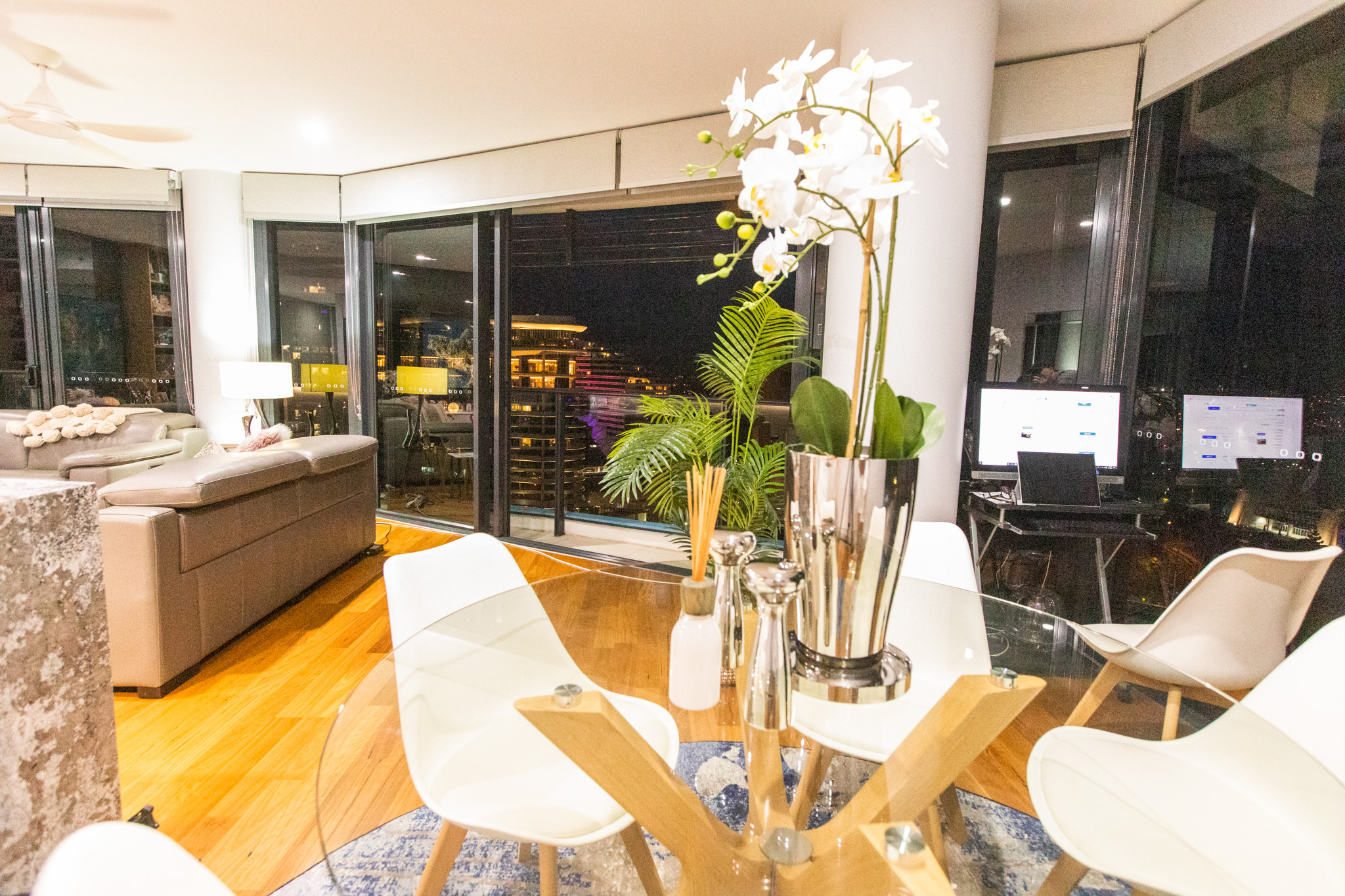 21802/21 Elizabeth Avenue, BROADBEACH, QLD 4218, Broadbeach - Thumbnail 5
