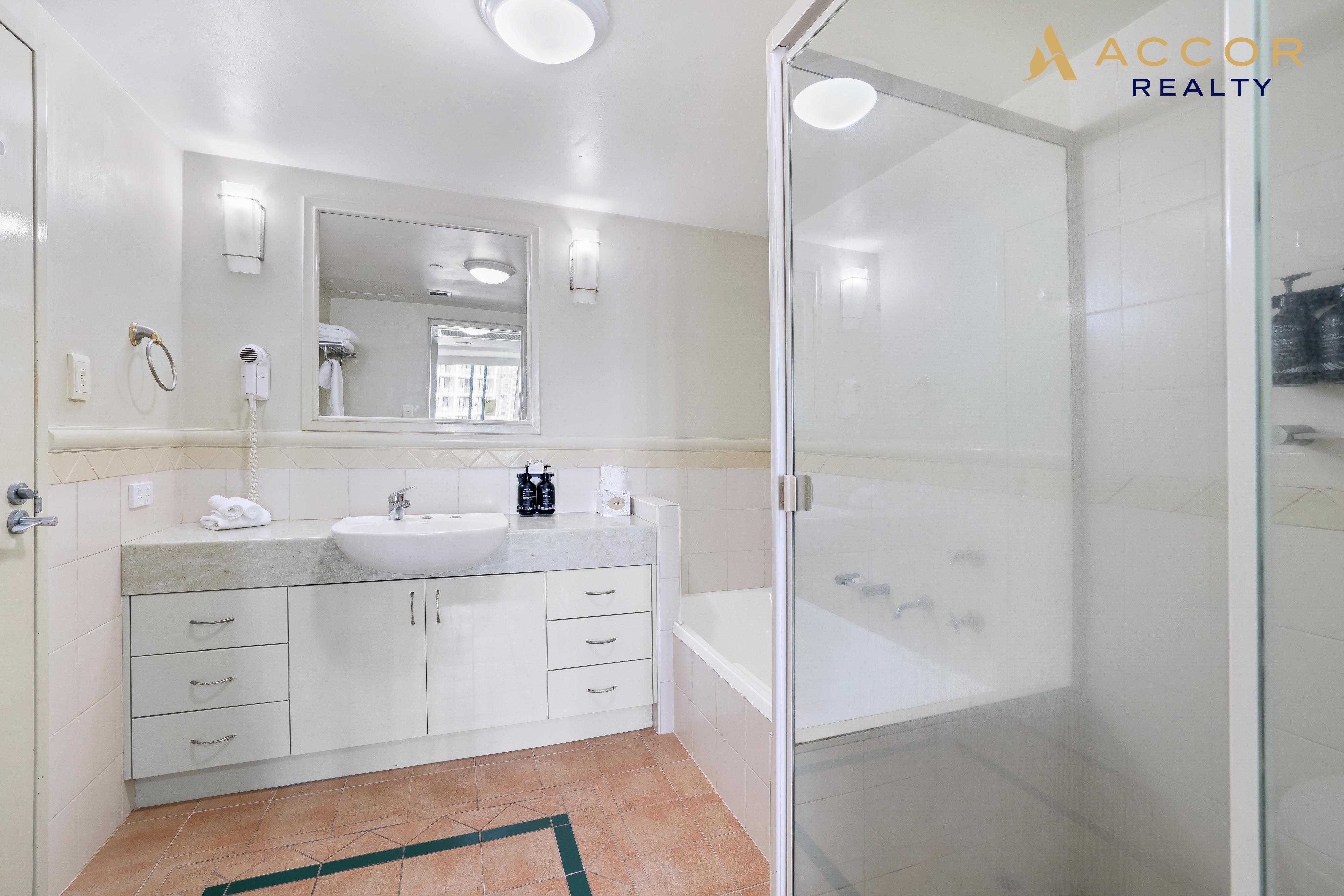 810/5-19 Palm Avenue, SURFERS PARADISE, QLD 4217, Surfers Paradise - Thumbnail 6