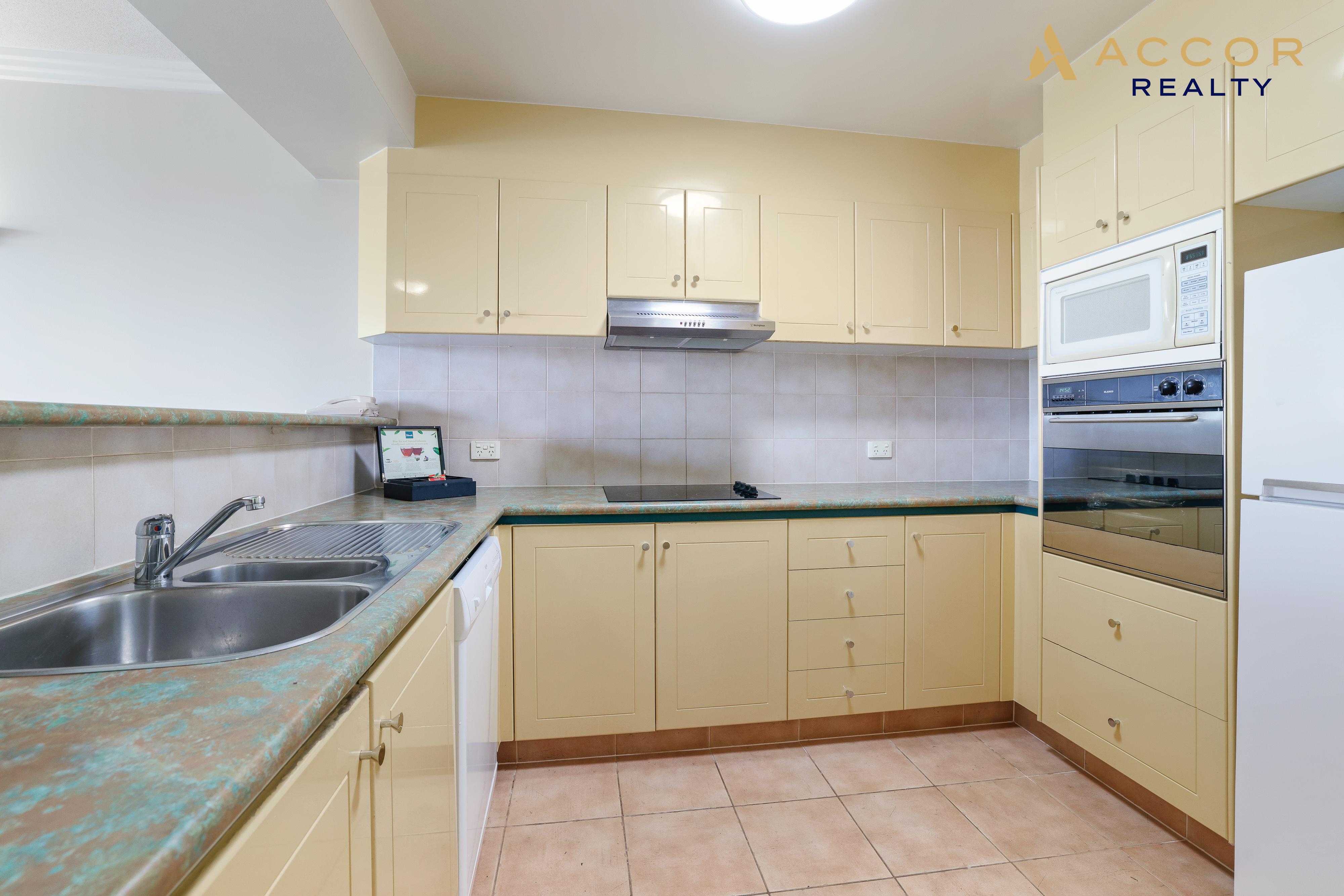 810/5-19 Palm Avenue, SURFERS PARADISE, QLD 4217, Surfers Paradise - Thumbnail 4