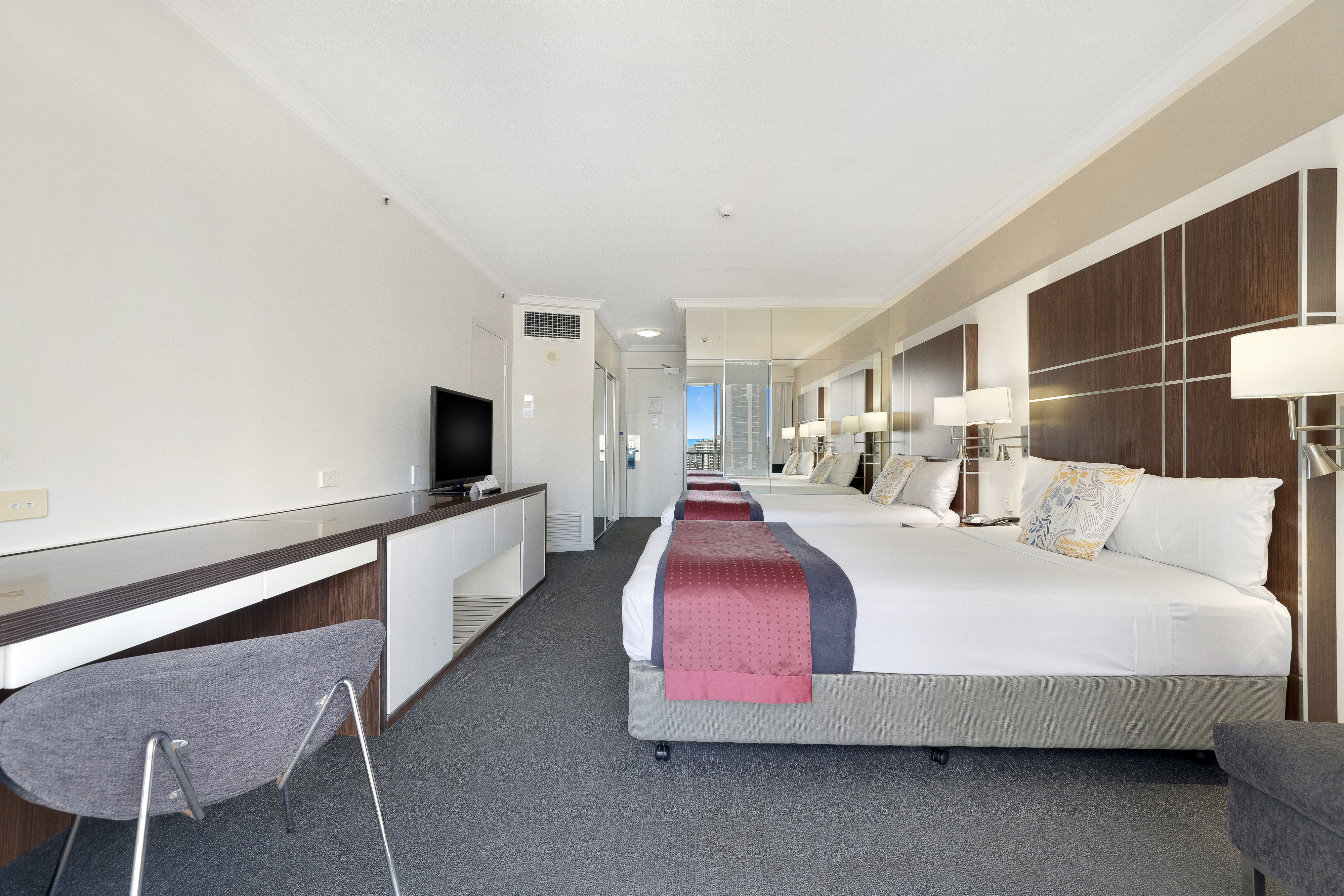 1214/22 View Avenue, SURFERS PARADISE, QLD 4217, Surfers Paradise - Thumbnail 3