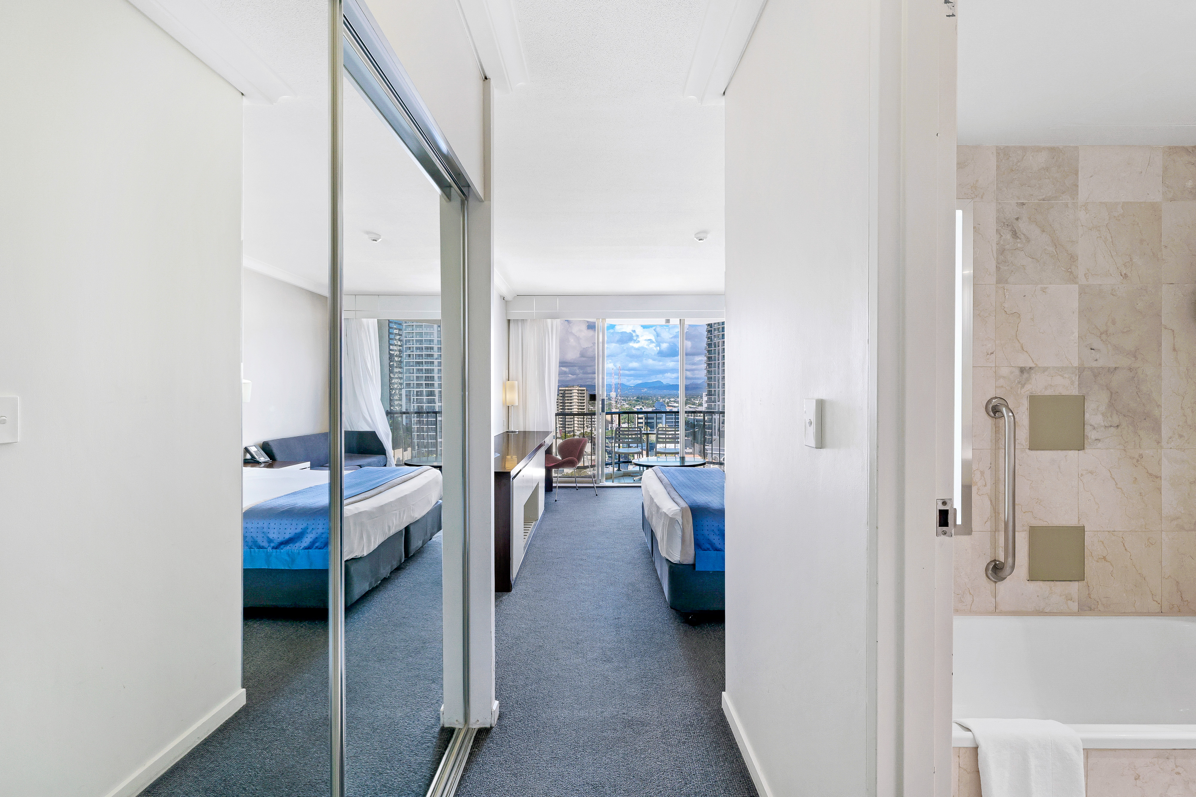 1016/22 View Avenue, SURFERS PARADISE, QLD 4217, Surfers Paradise - Thumbnail 4