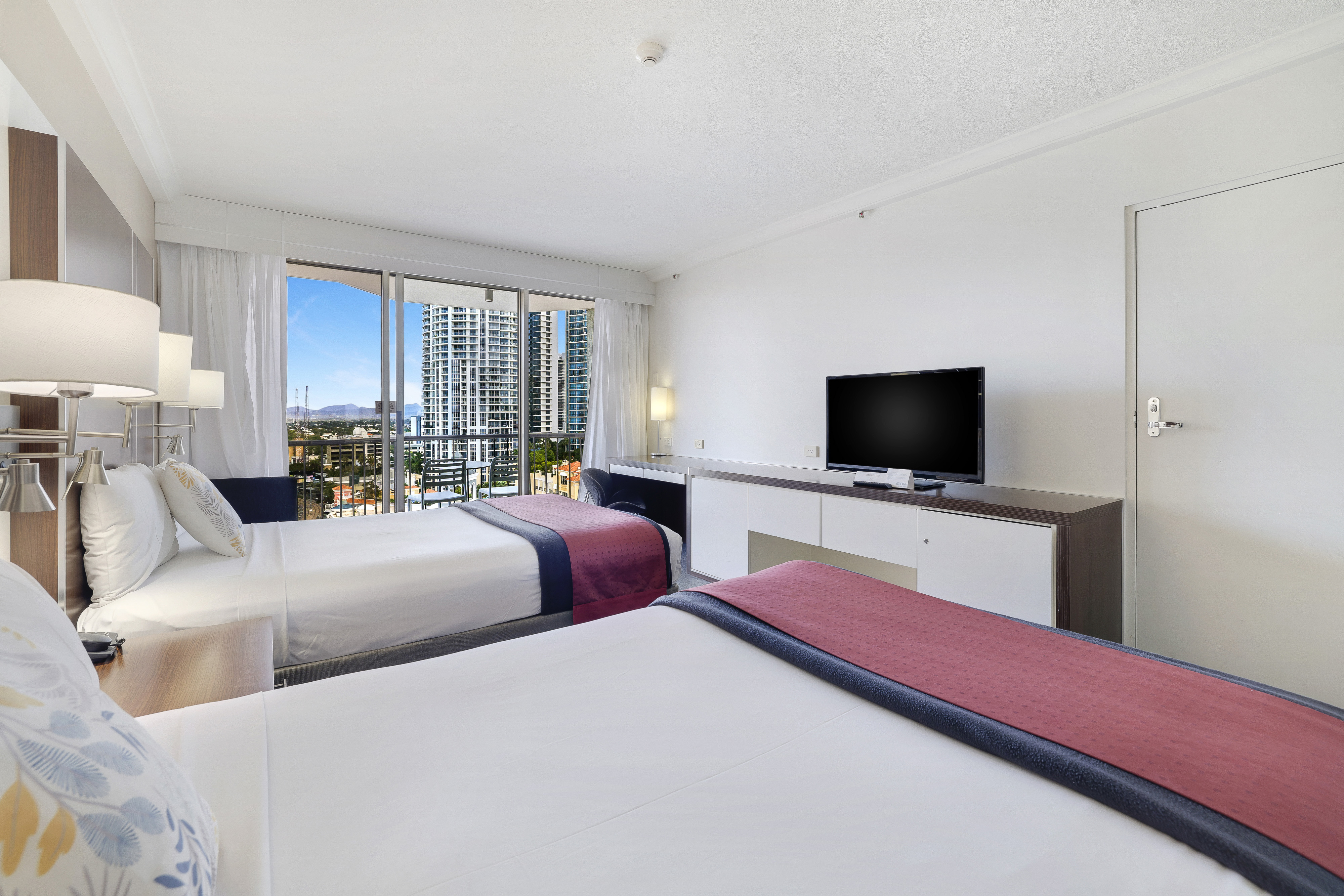 1014/22 View Avenue, SURFERS PARADISE, QLD 4217, Surfers Paradise - Thumbnail 4