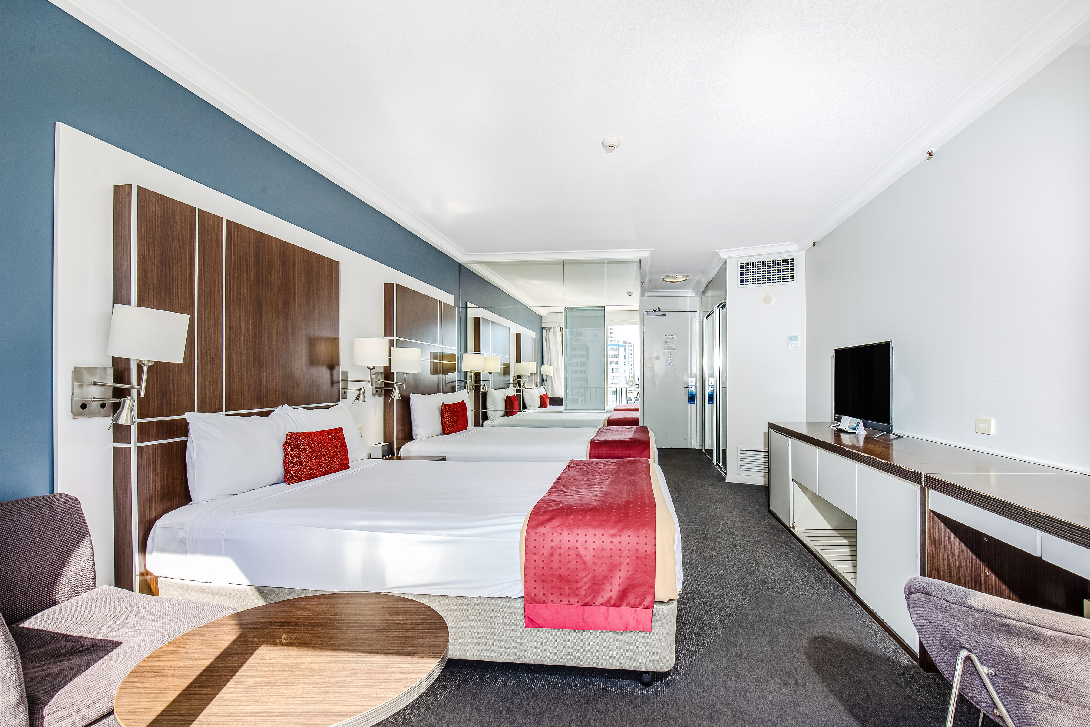 709/22 View Avenue, SURFERS PARADISE, QLD 4217, Surfers Paradise - Thumbnail 2