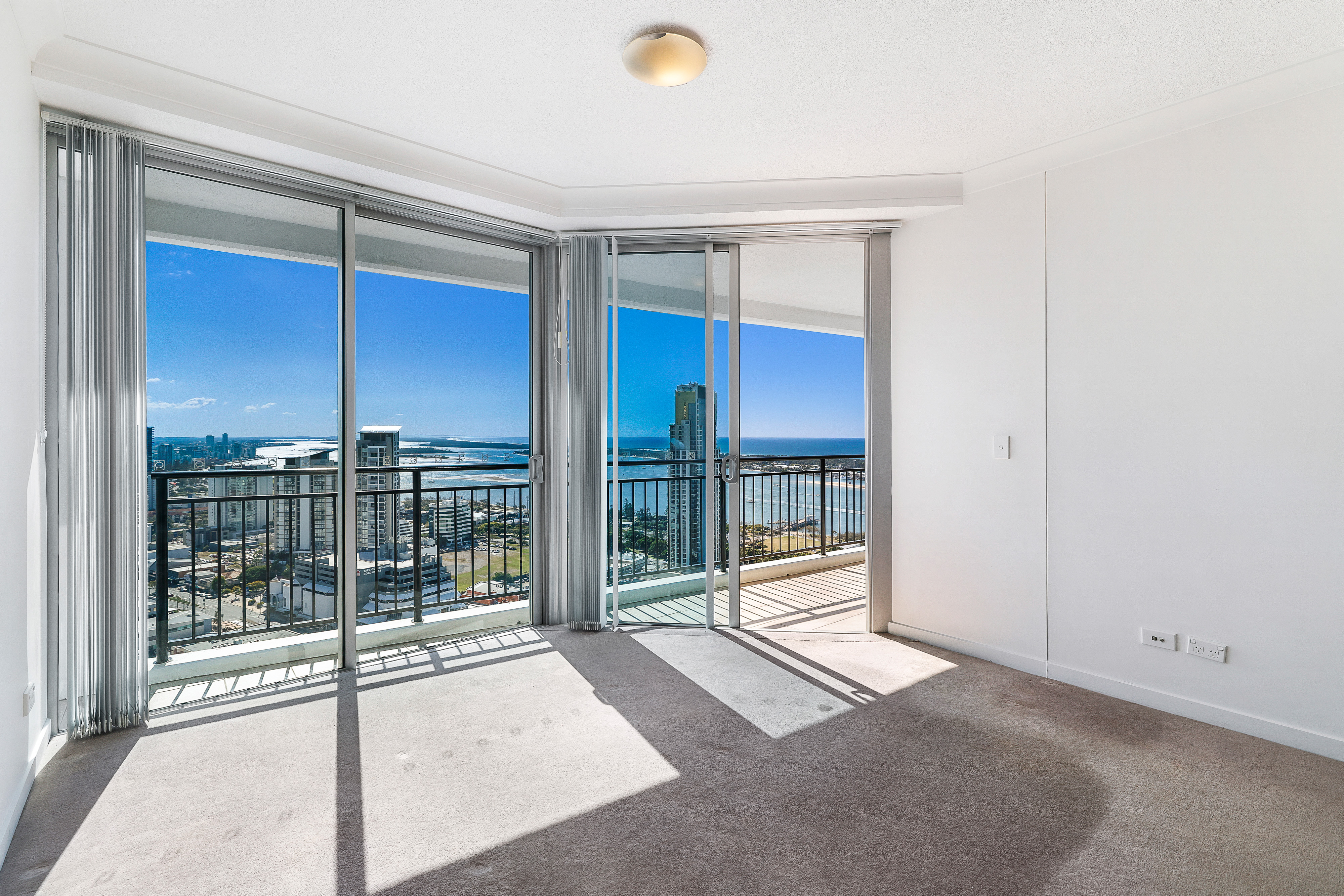 1302/56 Scarborough Street, SOUTHPORT, QLD 4215, Southport - Thumbnail 3